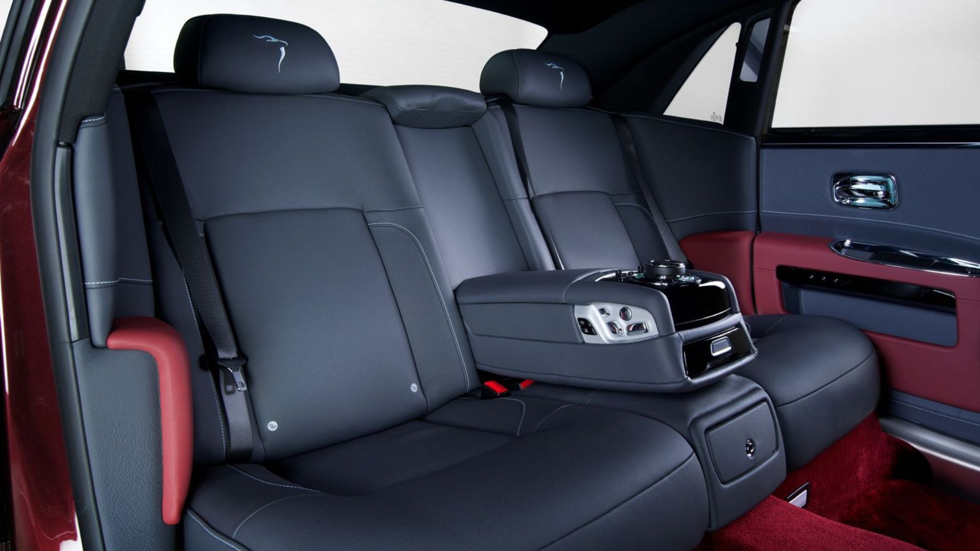 2011 Rolls-Royce Ghost Interior Photos