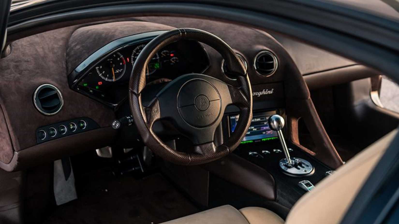 The Highest Mileage Supercar In The World Is A Lamborghini Murcielago the-highest-mileage-supercar-in-the-world-is-a-lamborghini-murcielago