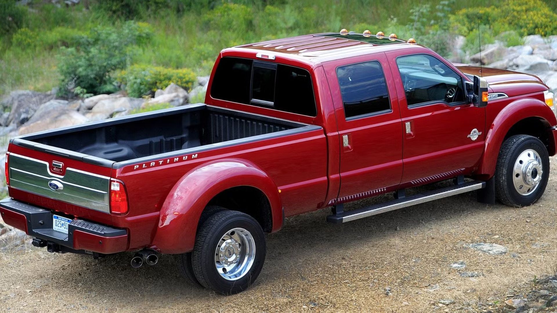 2012 Ford F-450 Super Duty Pricing, Photos & Specs