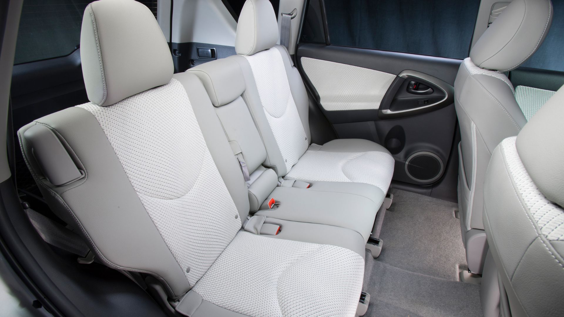 2012 Toyota RAV4 EV Pricing, Photos & Specs