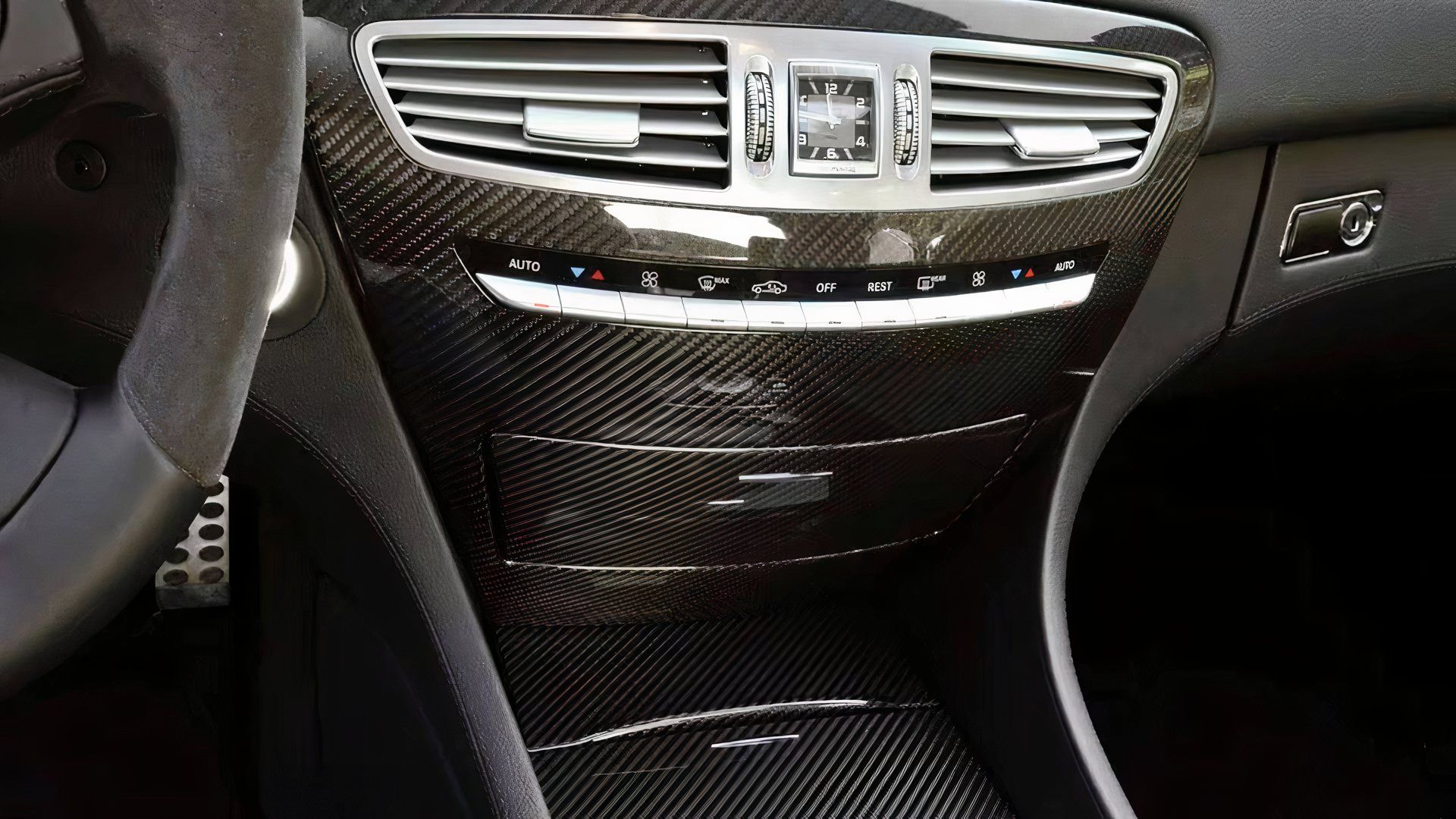 2011 Mercedes-AMG CL63 Interior Photos