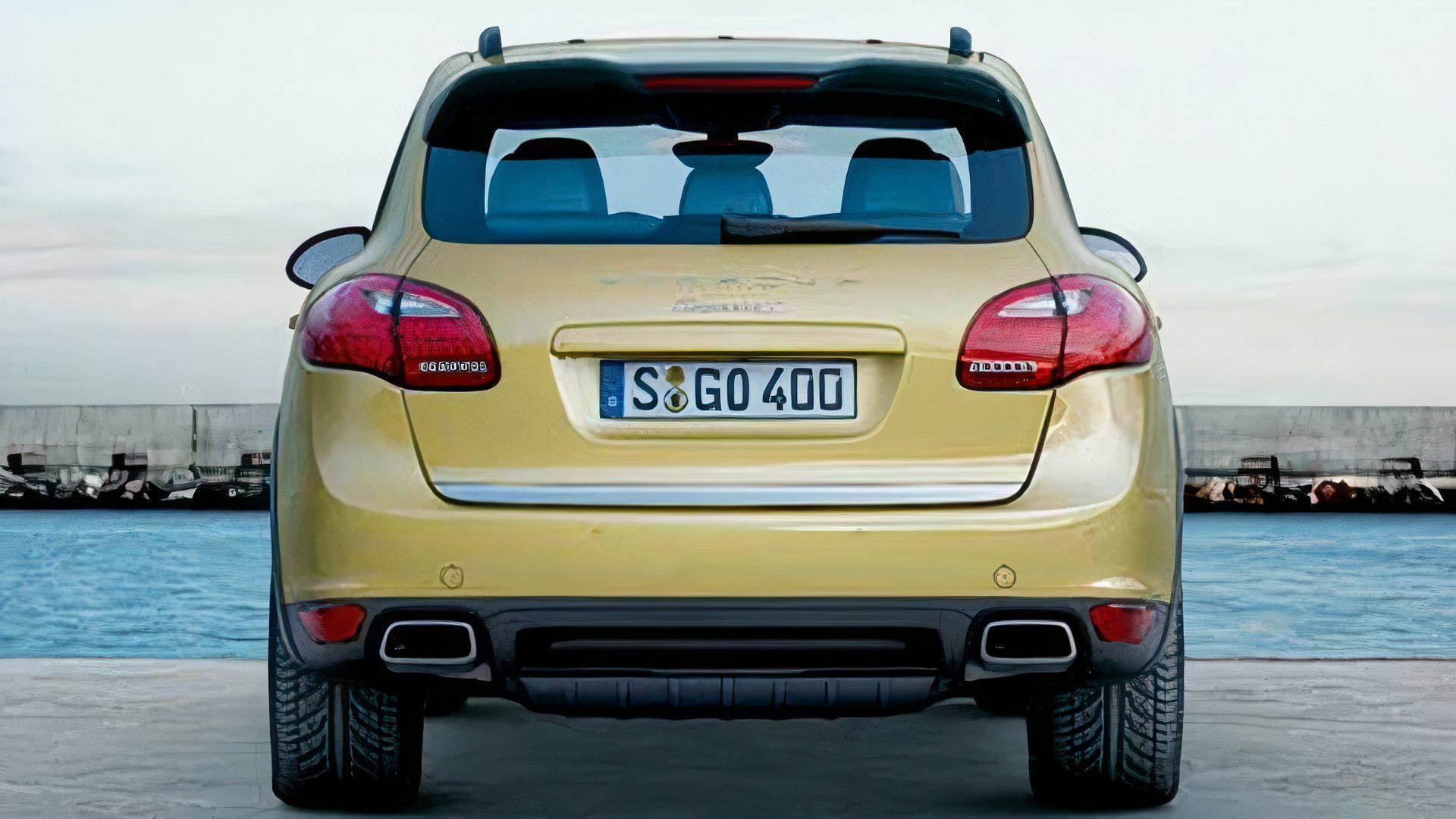 2011 Porsche Cayenne Pricing, Photos & Specs