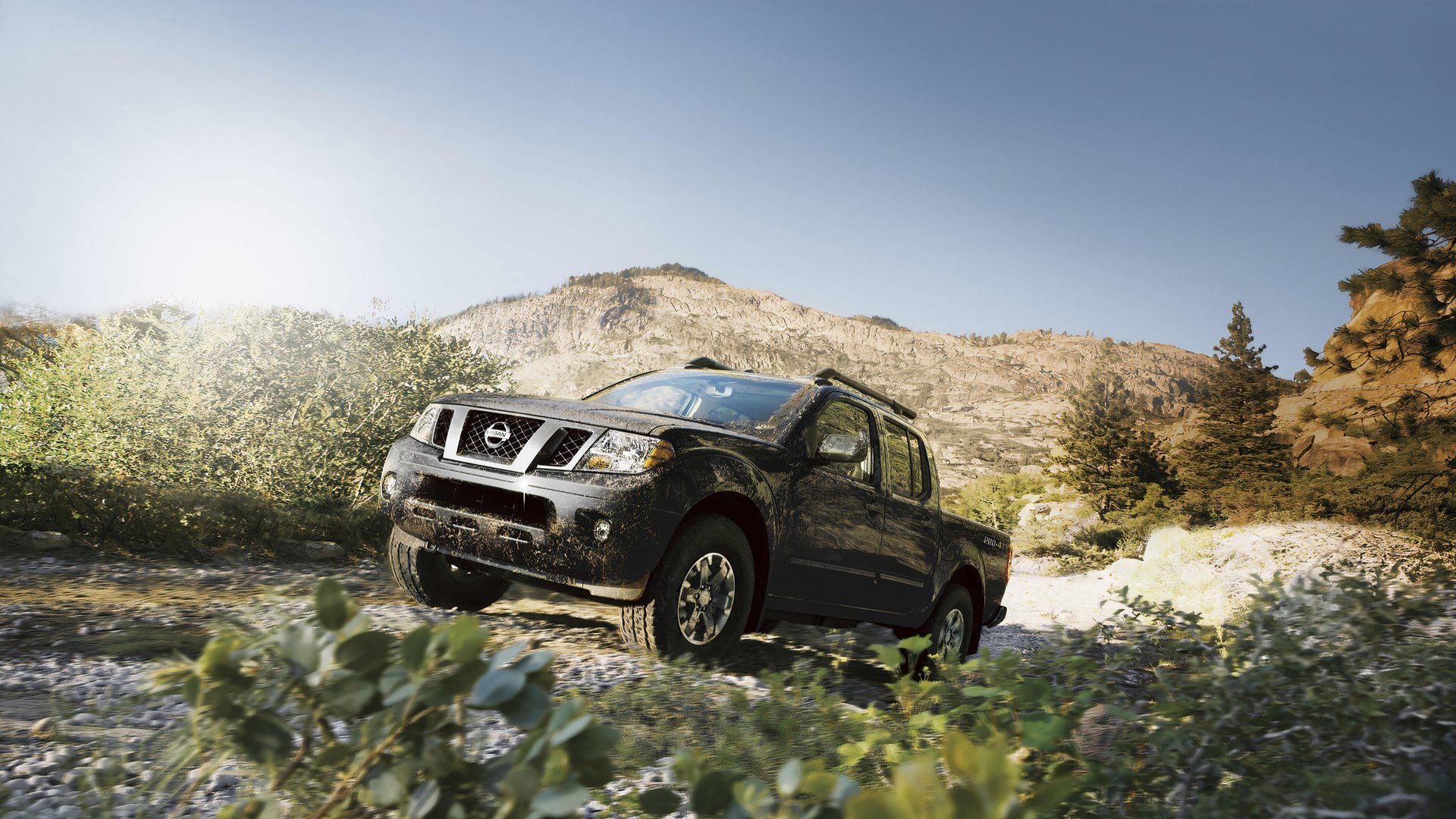 2016 Nissan Frontier front