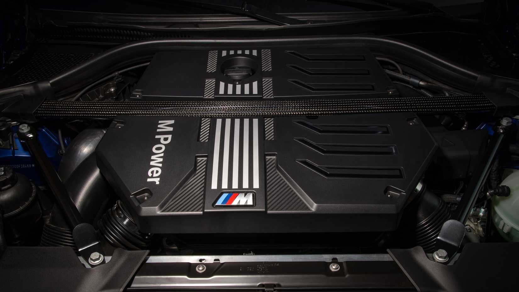 2024 BMW X3 M - engine