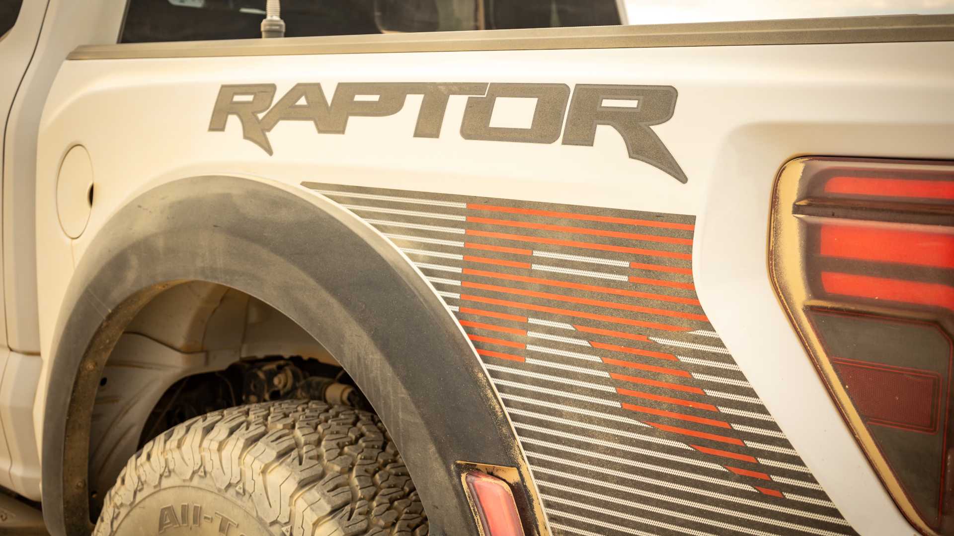 Ford Raptor R Bedside 2024 Ford F-150 Raptor R Wins The CarBuzz Off-Road Warrior Award