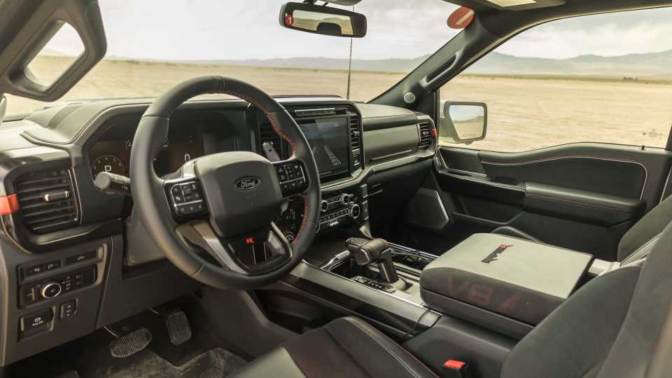 Ford F 150 Raptor – photo 8