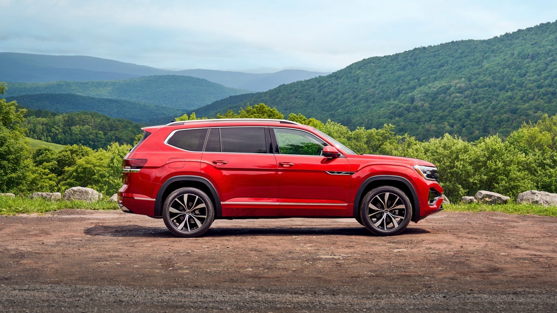 Nearly 180,000 Volkswagen SUVs Are At Risk Of Catching Fire