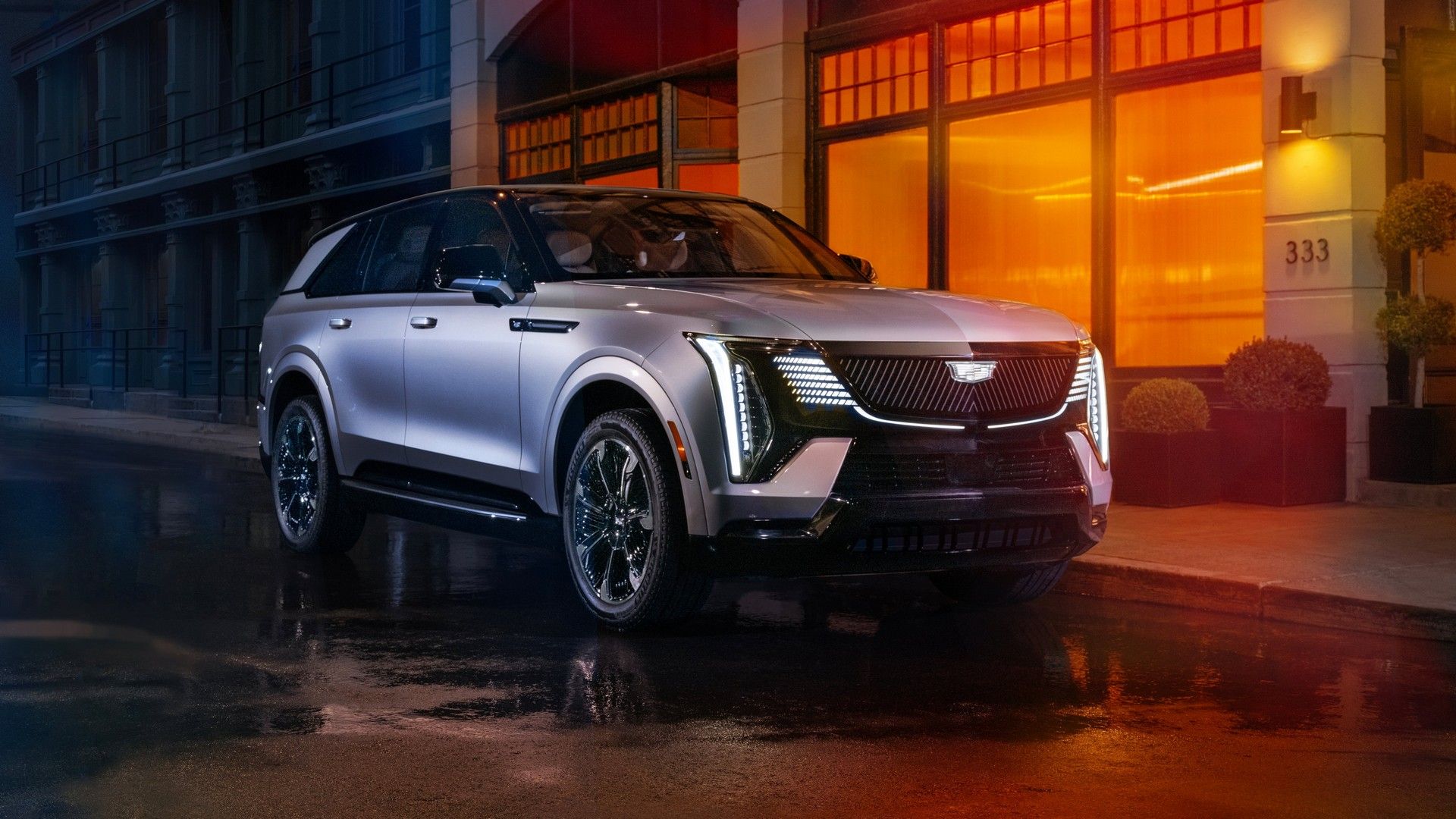 GM Invests $4 Billion in US Plants to Boost Electric and Gas Vehicle Production