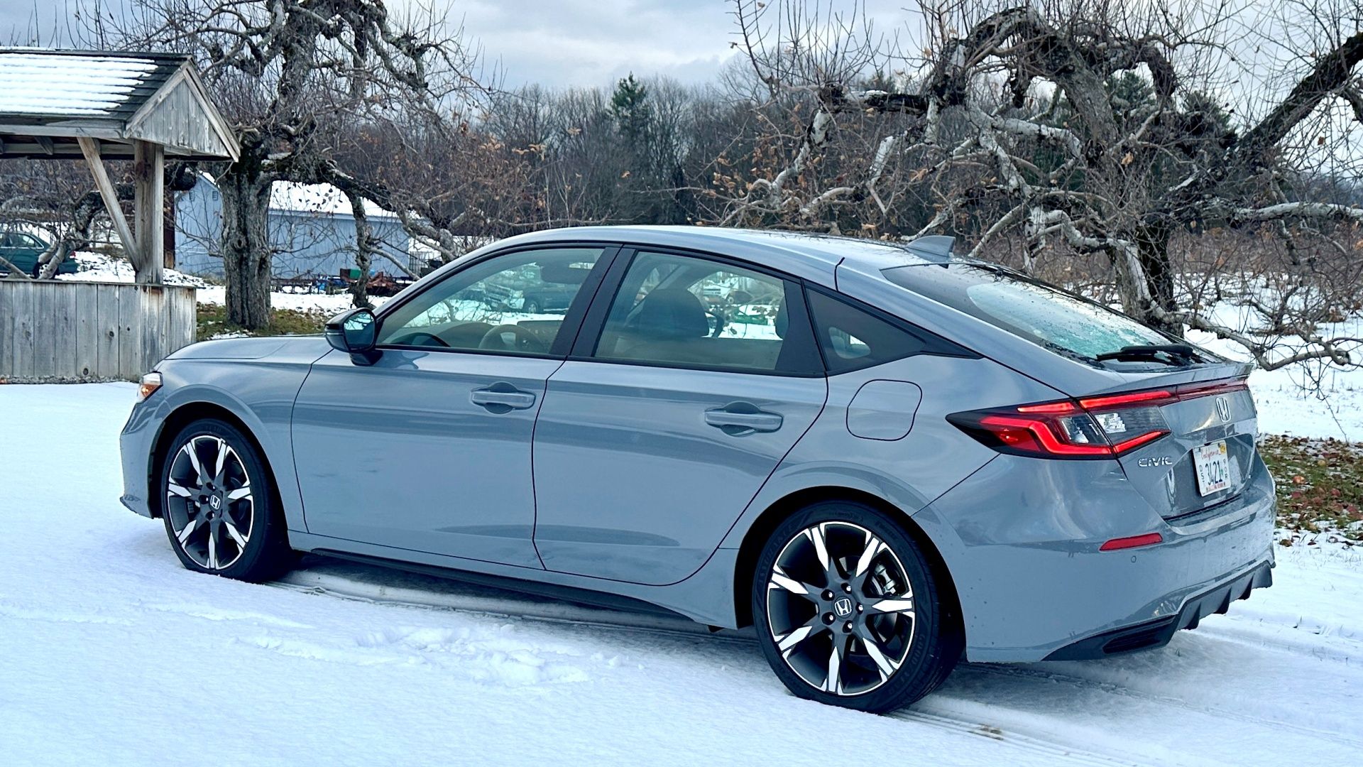 2025 Honda Civic Hybrid rear quarter