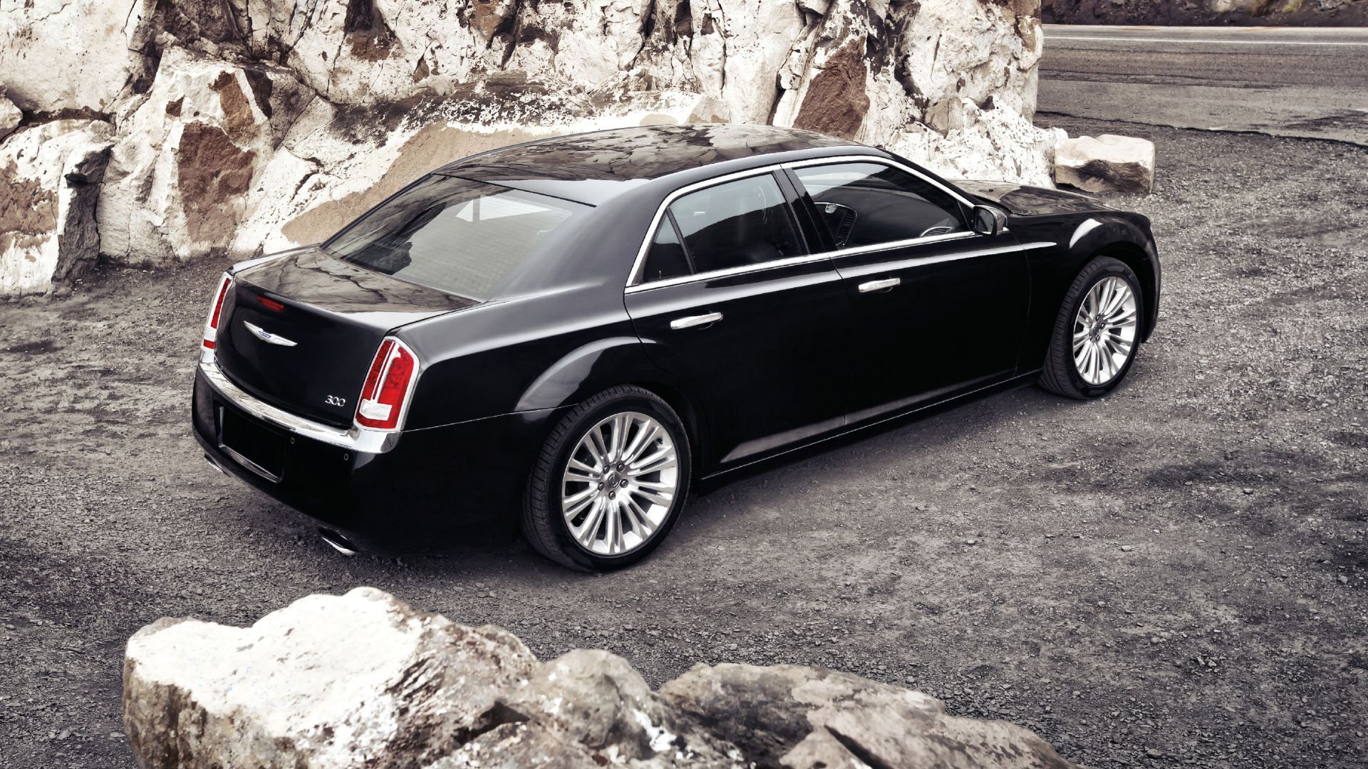 The Poor Man's Bentley: History Of The Chrysler 300