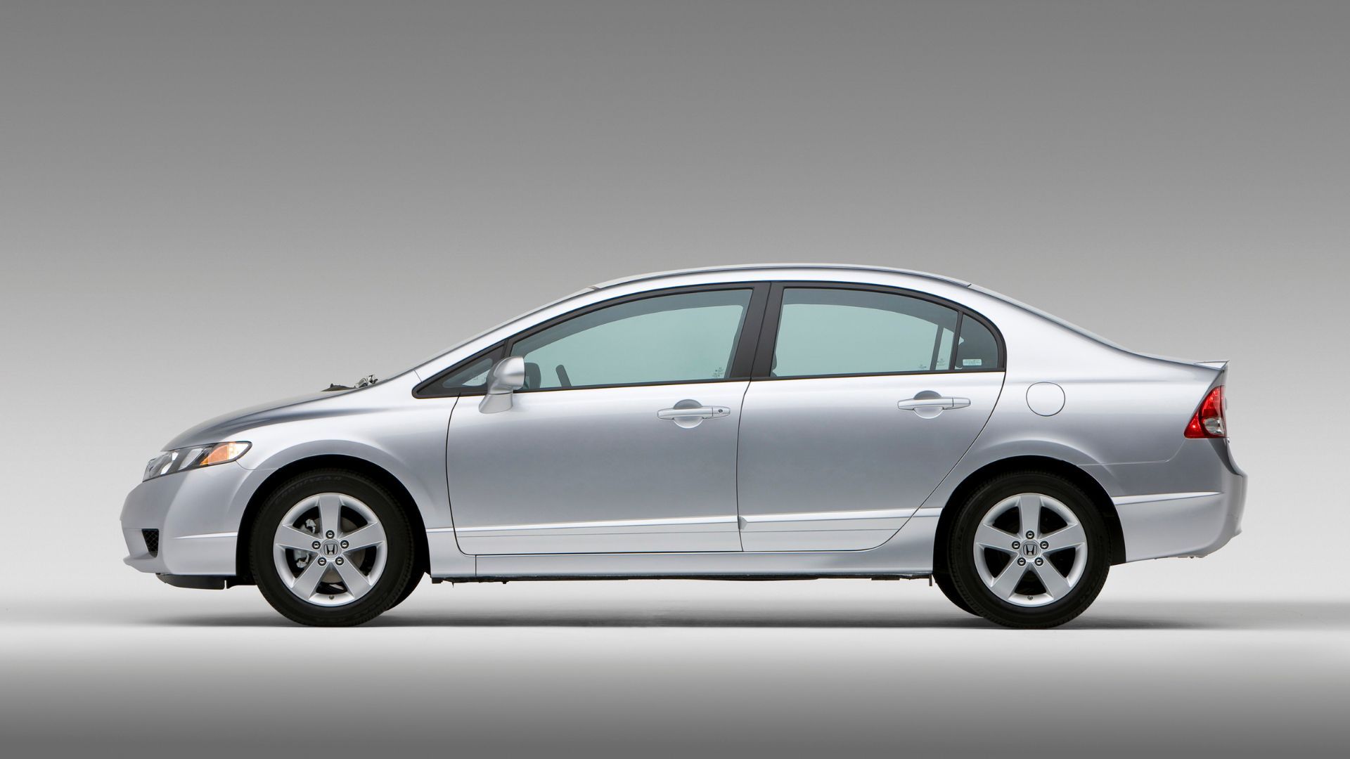 2011 Honda Civic Sedan Pricing, Photos & Specs