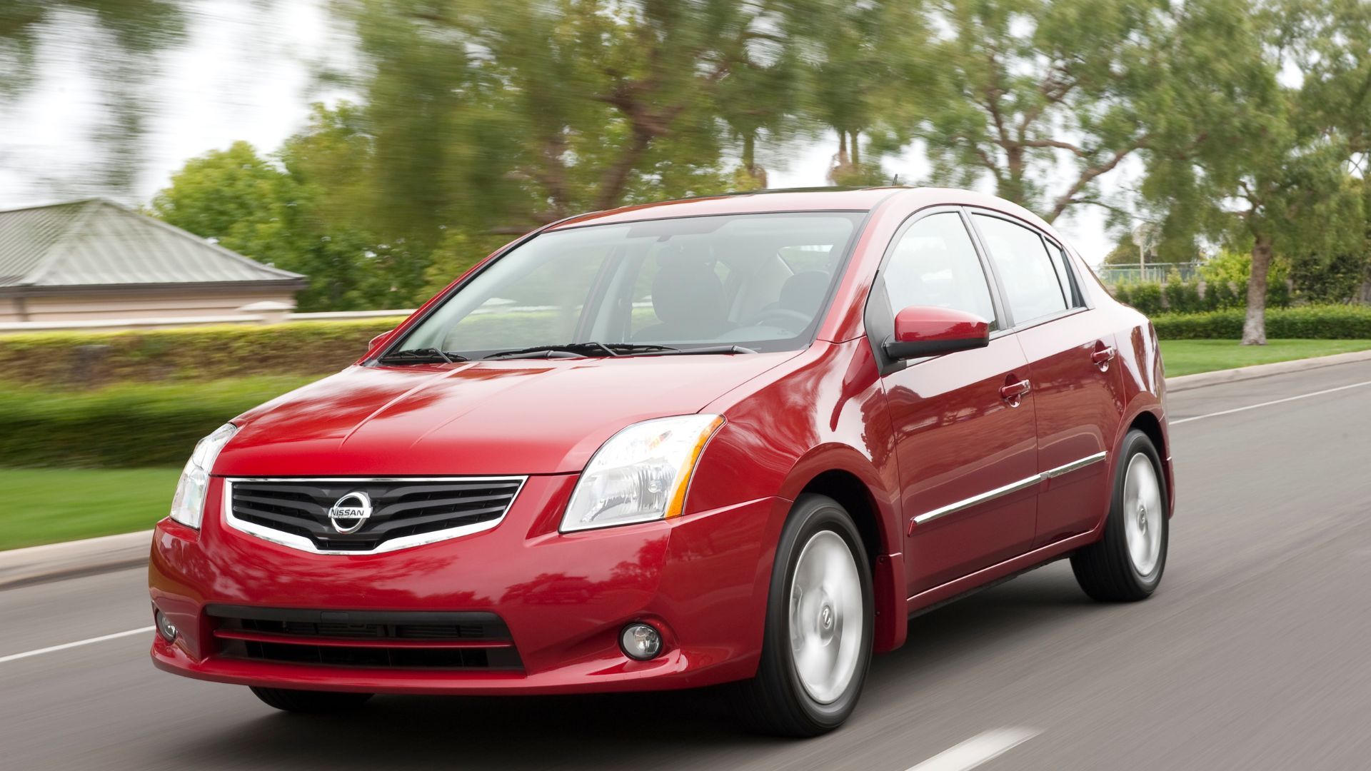 2011 Nissan Sentra Exterior Photos