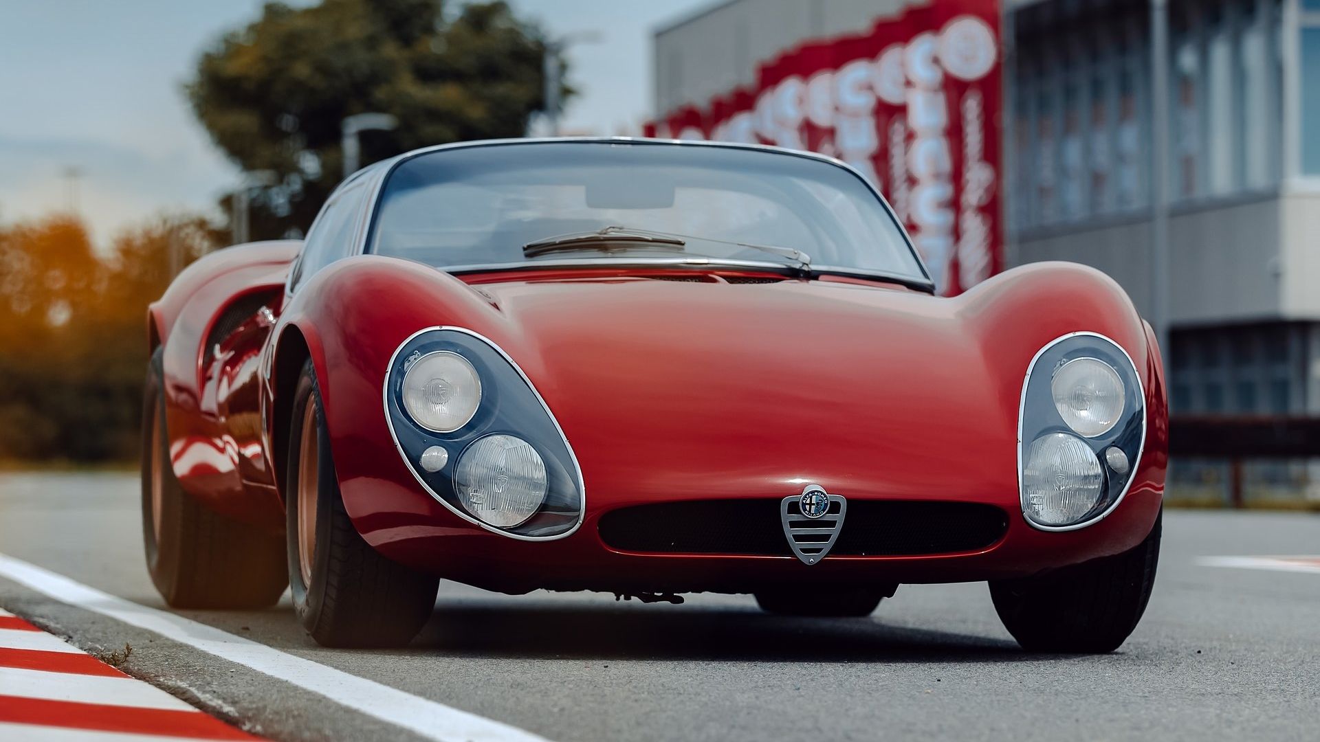The Last Alfa Romeo With A V8 Engine