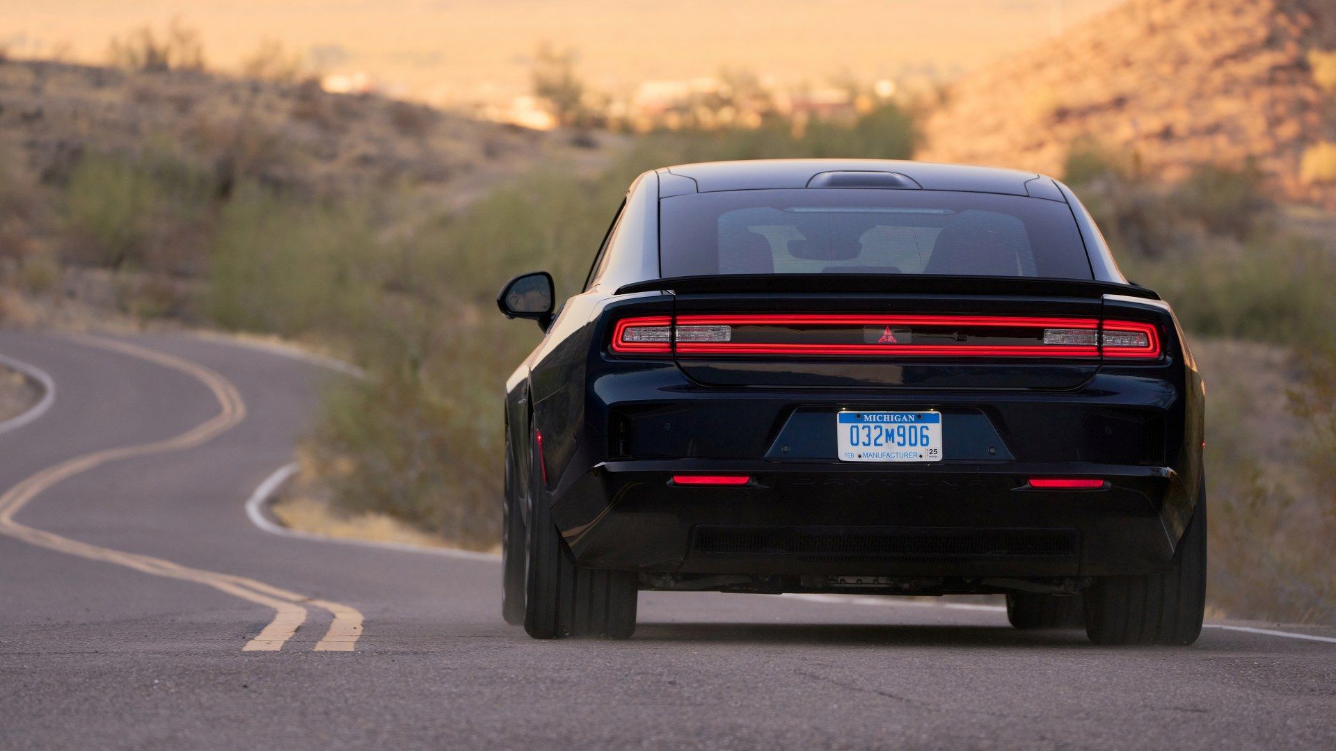 Charger Daytona Lease Deal Gives You V8 Performance For A V6 Price