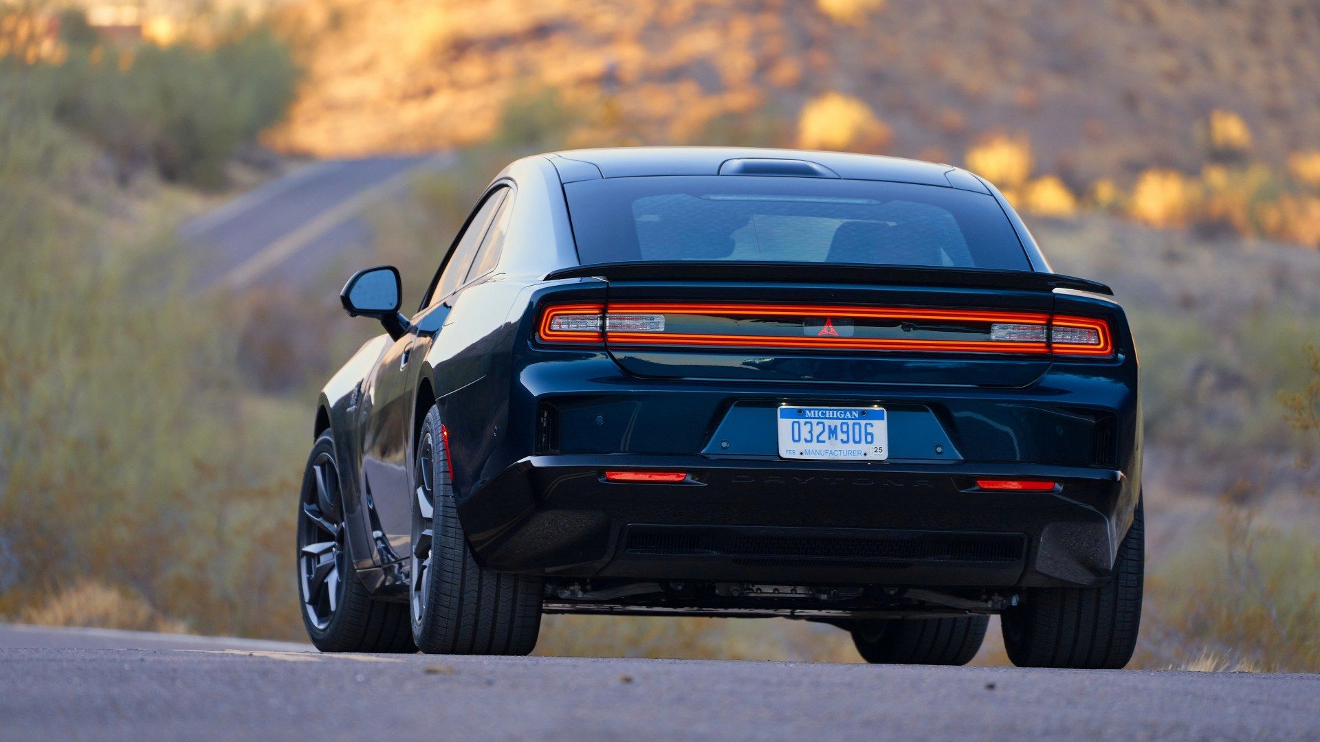 Hallelujah! Dodge Charger Sixpack Sales Skyrocket 1,348 Percent