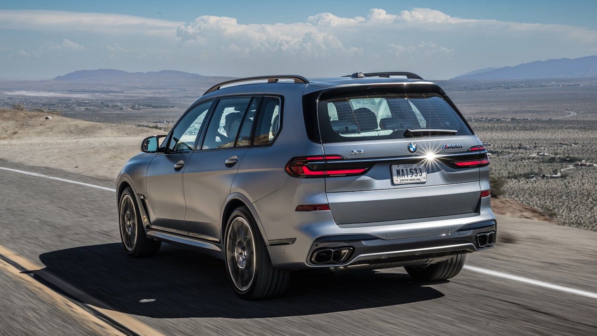 BMW X7 M60i rear