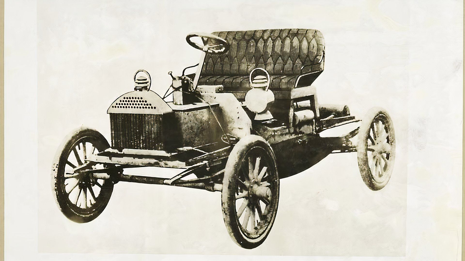 buick model b front bw