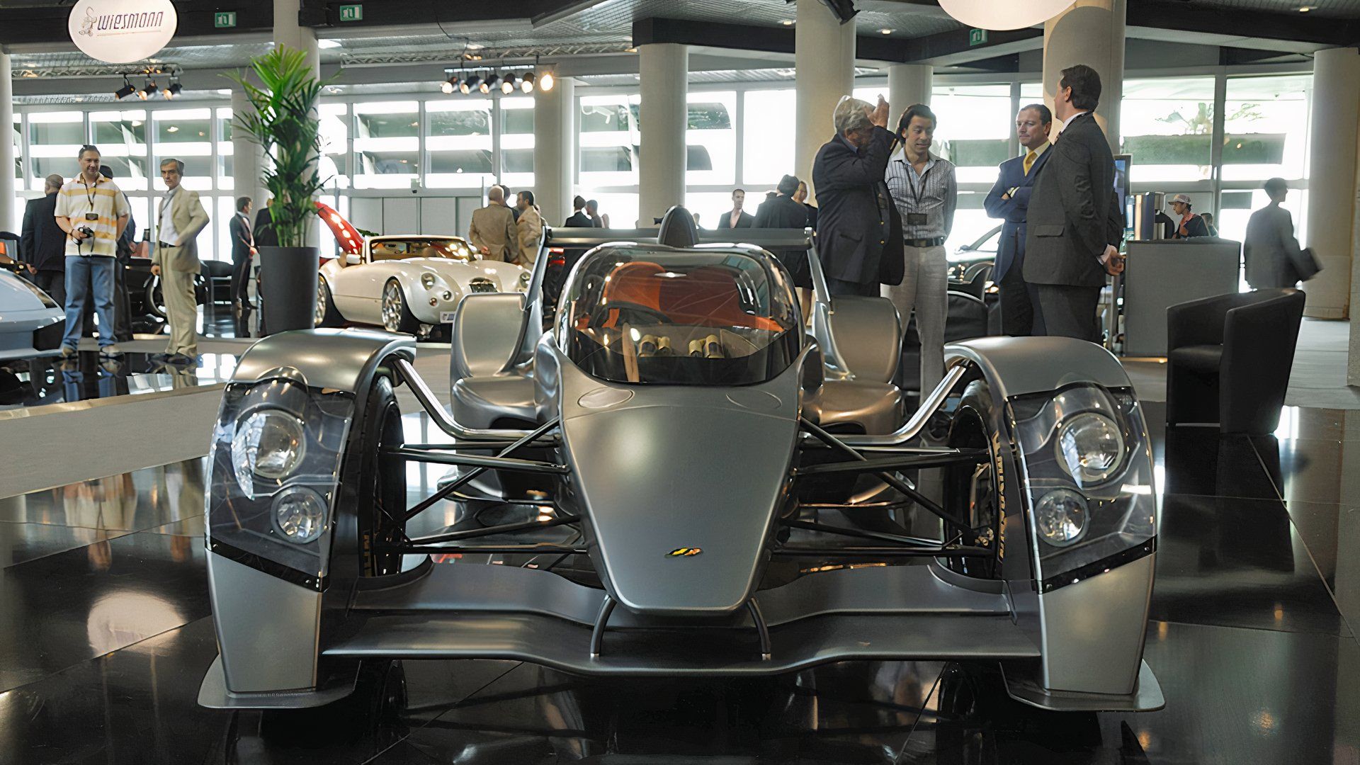 The Failed F1-Inspired Supercar That Tried To Kill Several Journalists