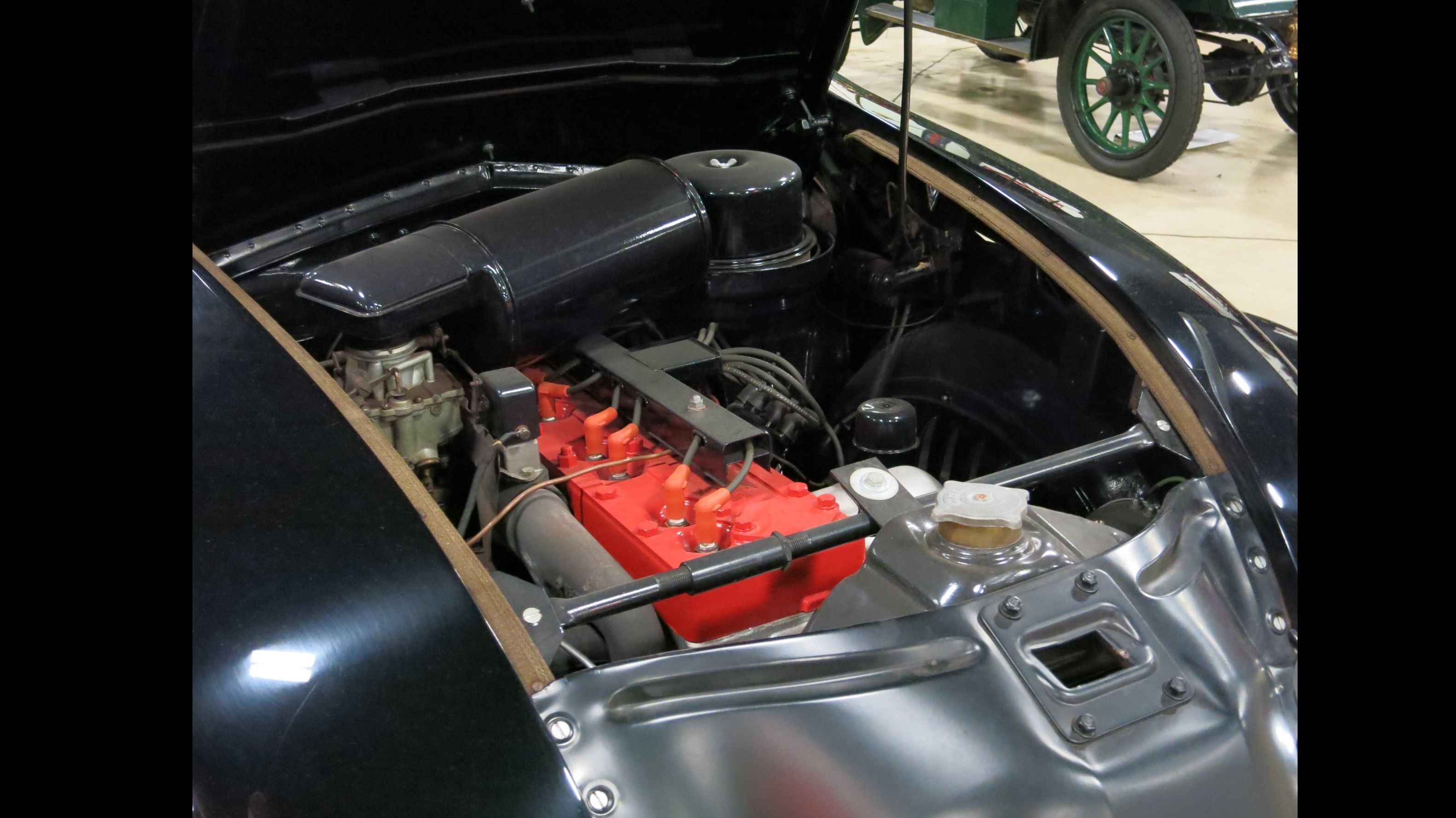 1930-1950 Chrysler Flathead I8 Engine in a 1937 Airflow