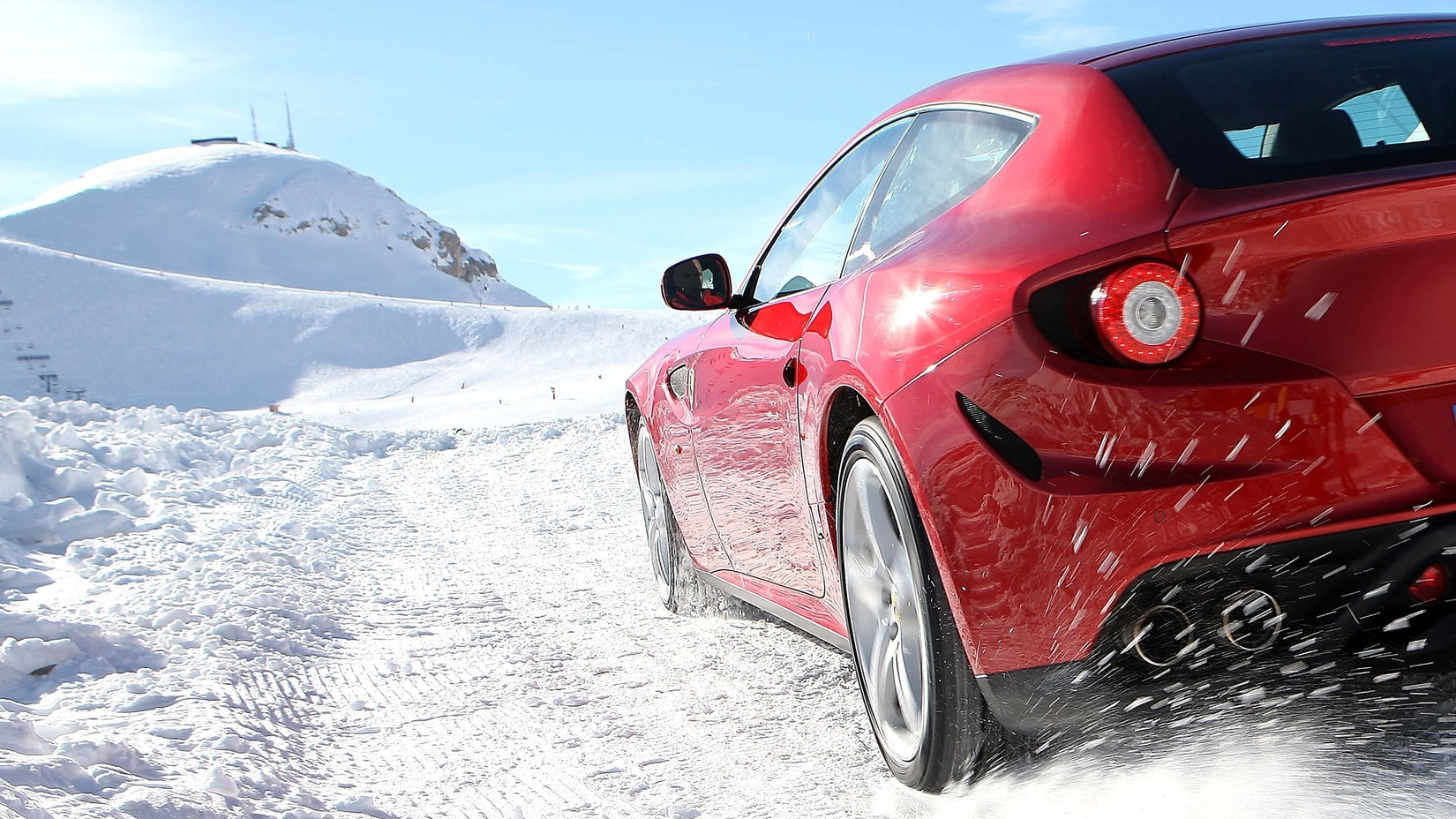 2011-2016 Ferrari FF Red Rear View Close-Up Snow Driving