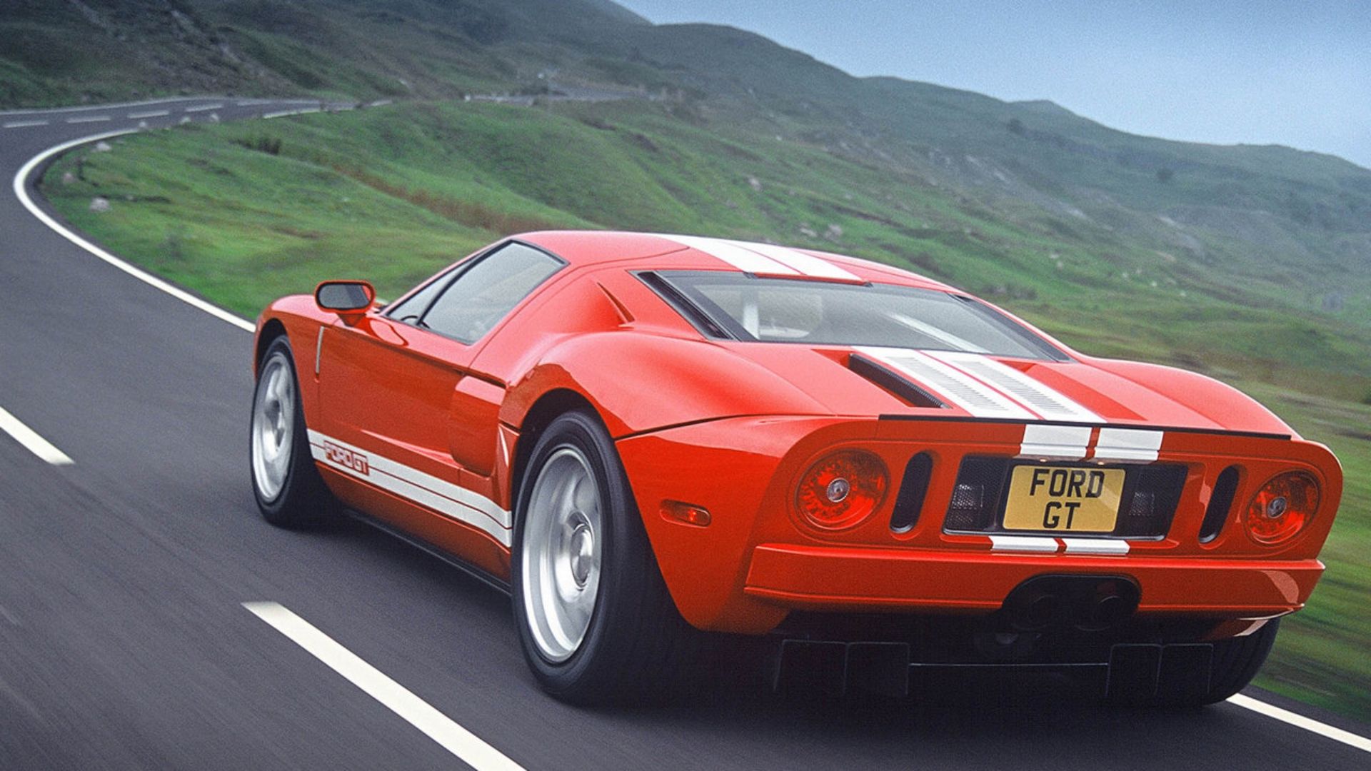 Ford Almost Used A V10 Engine To Power Its Groundbreaking Supercar