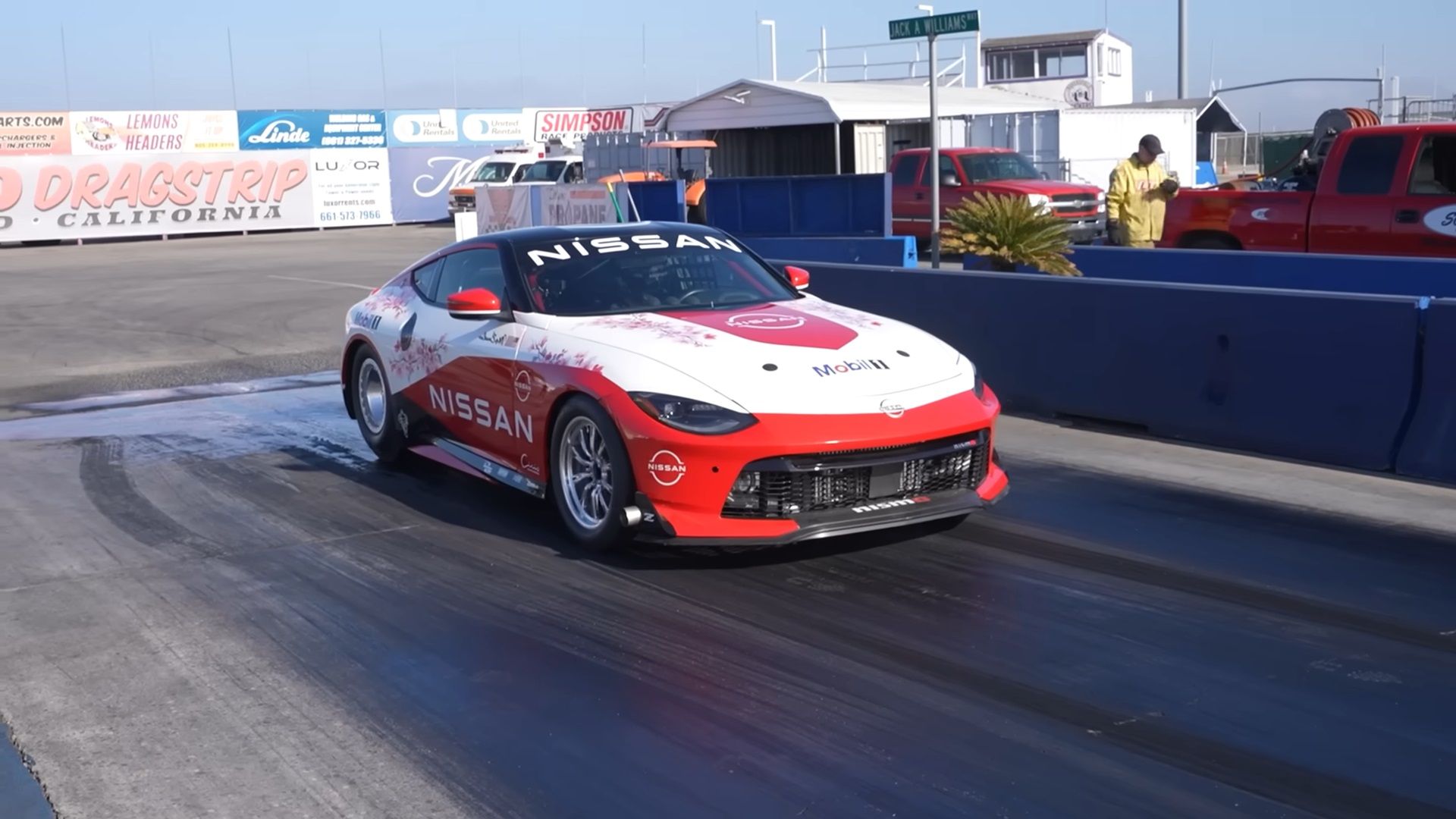 【nihil】速達 GT-R-powered Nissan Z Is A New World Record Holder