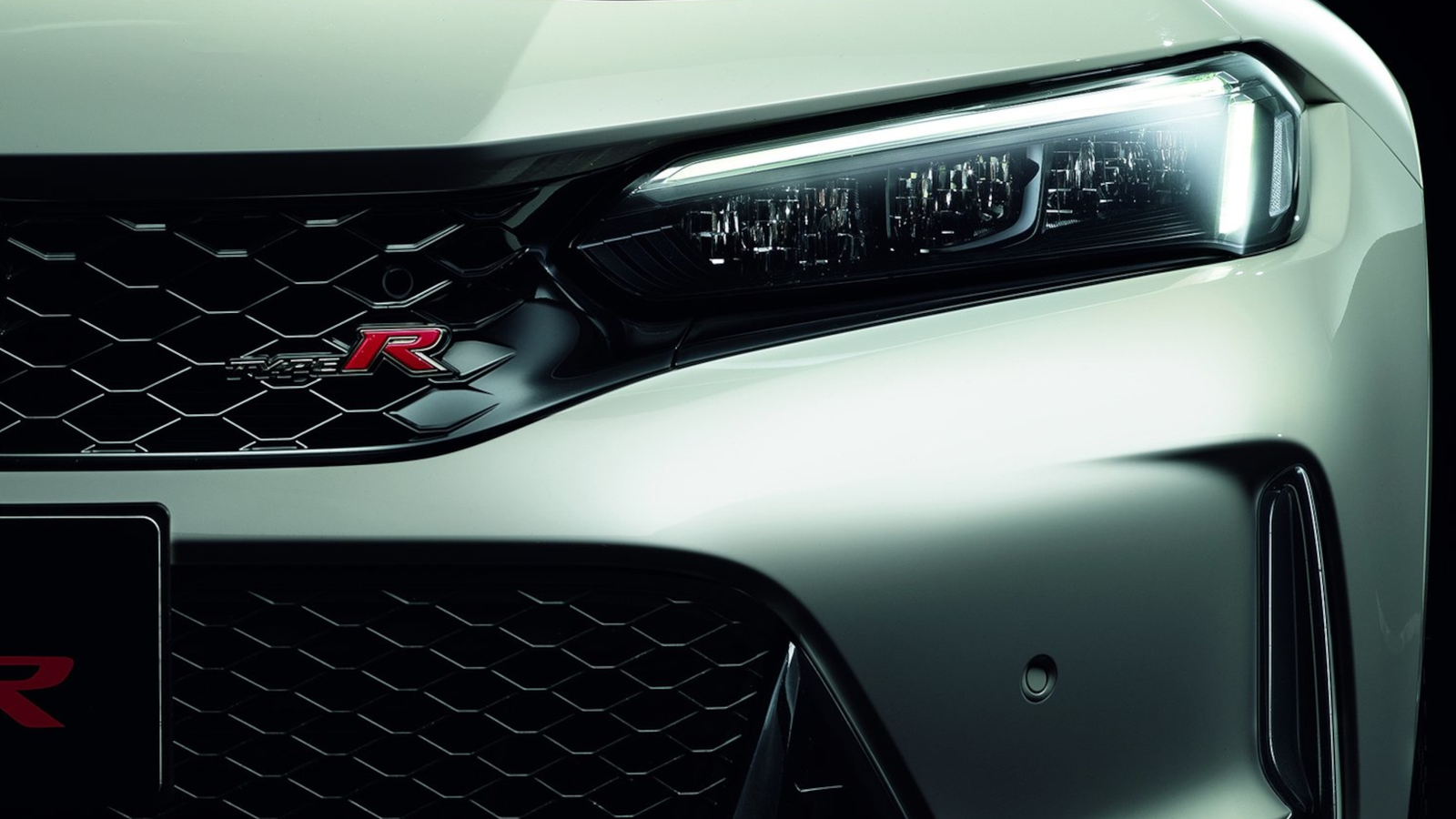 Only 2 FWD Cars In America Have A Top Speed Over 160 mph