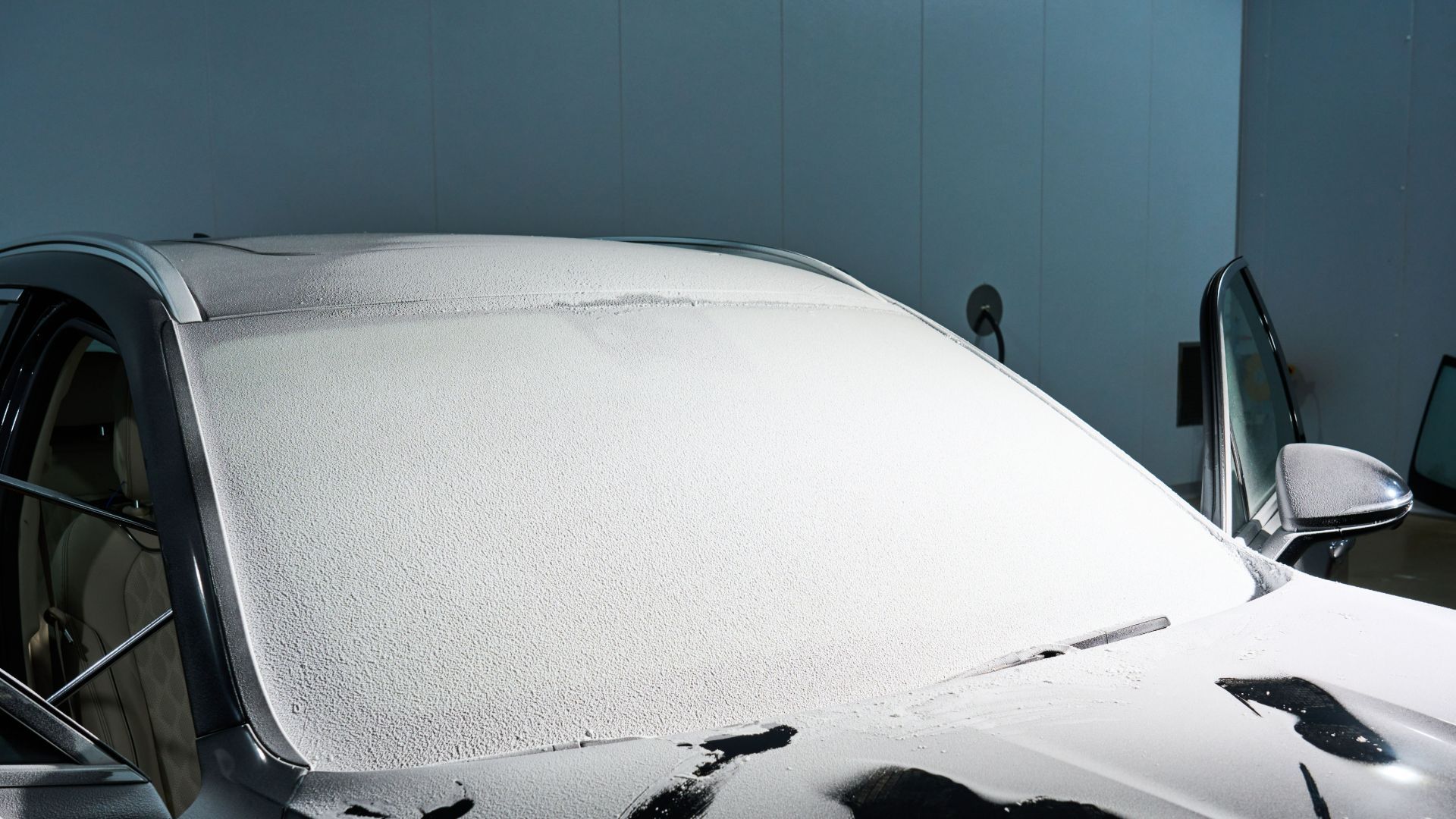 Genesis's New Metal-Coated Windsheild Defrosts At Sizzling Speeds