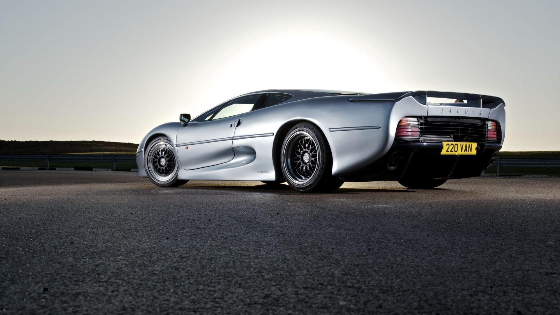 9 Timeless Jaguar Sports Cars We’ll Never Forget