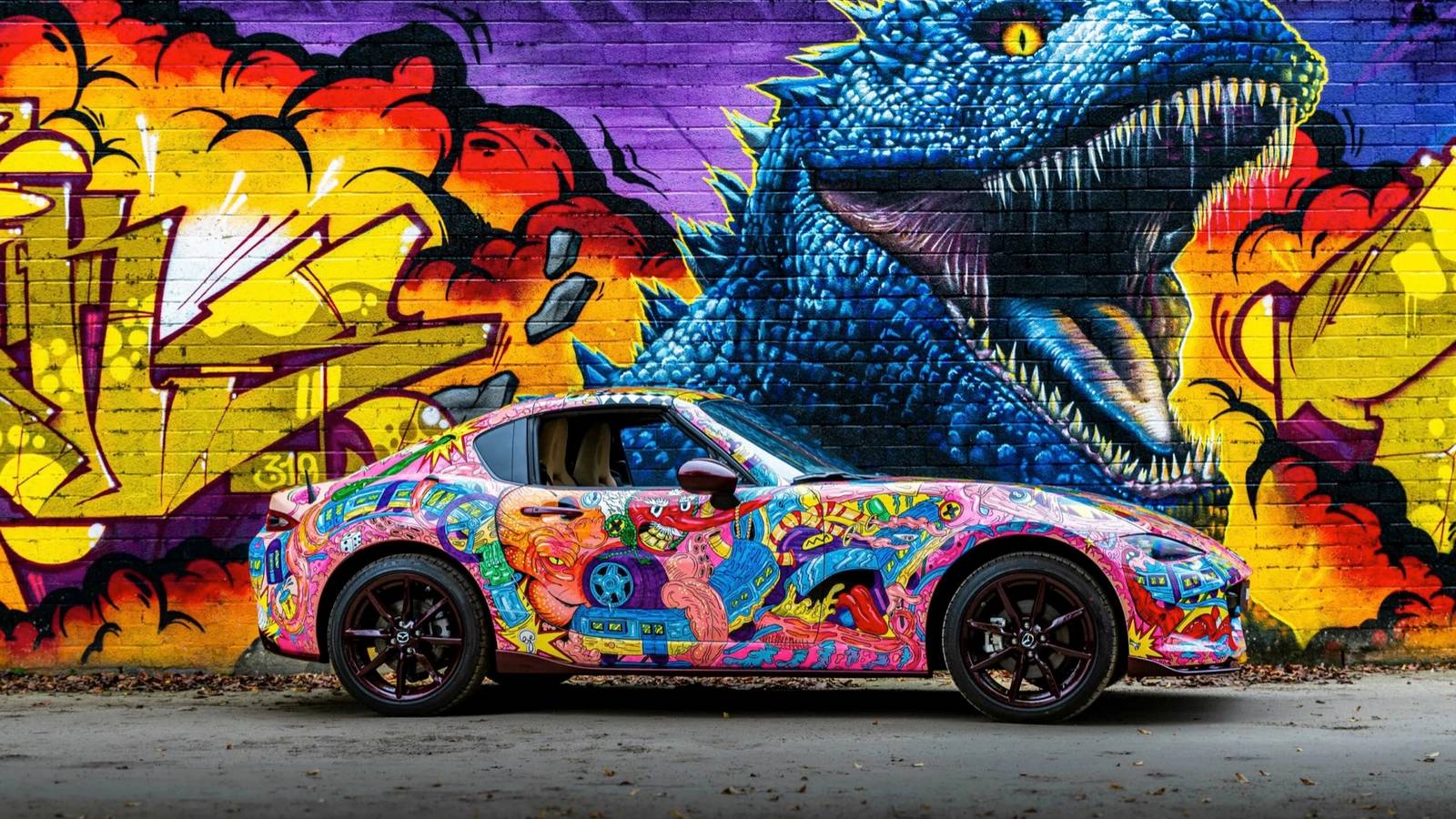 Mazda Dealer Creates Insanely Detailed Glow In The Dark MX-5 Art Car