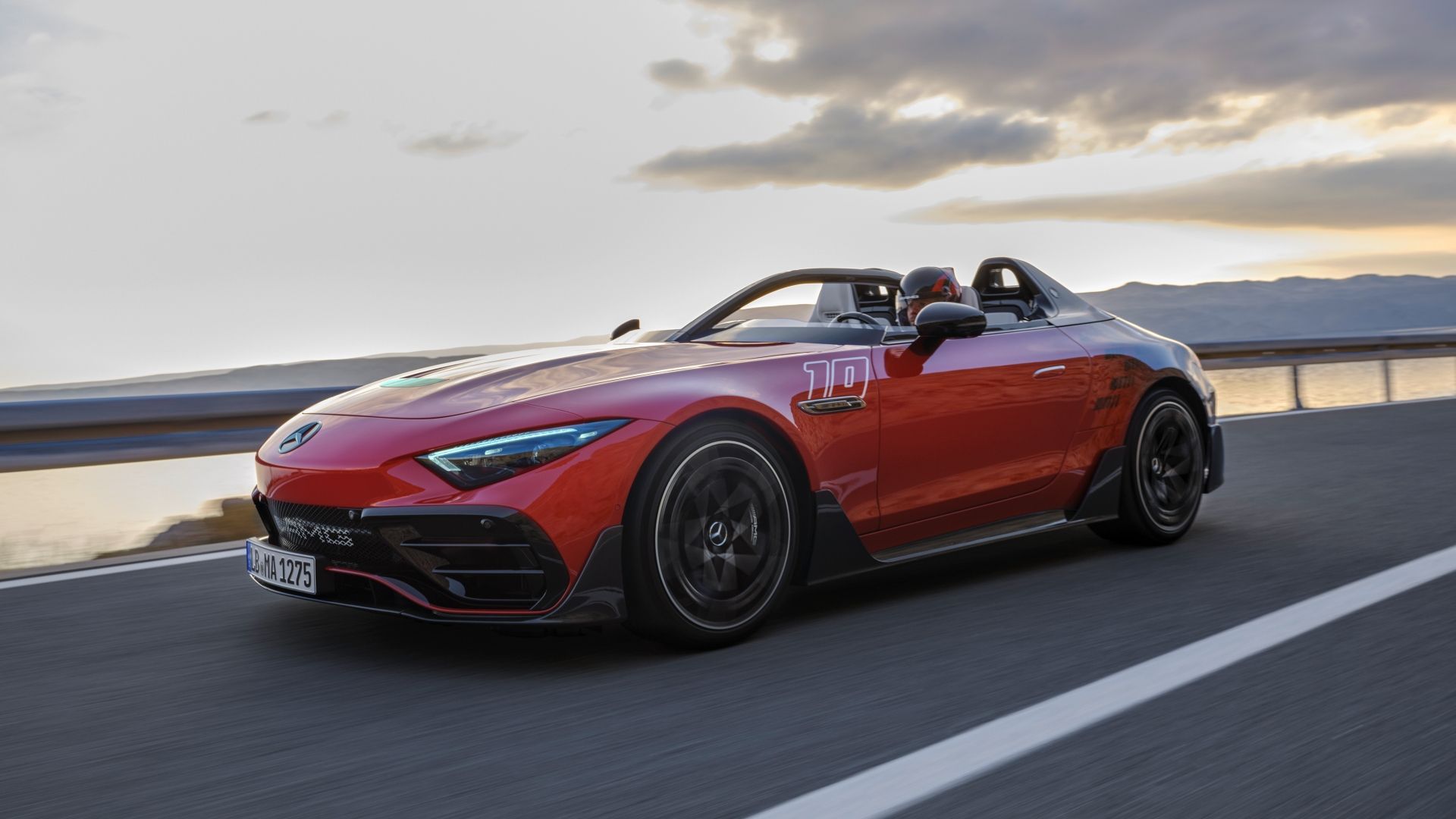 F1-Inspired Mercedes-AMG Speedster Trades A Windshield For A Halo