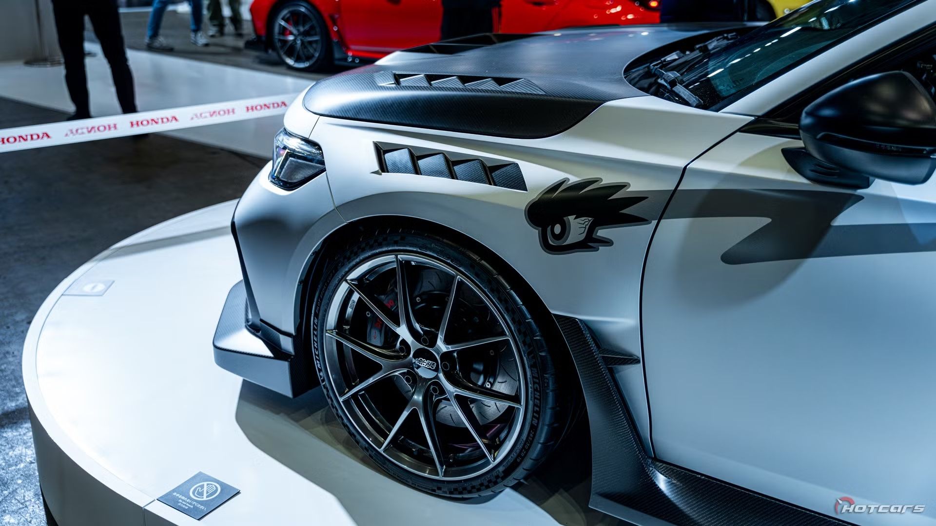 Mugen's Ultimate Honda Civic Type R Is A Carnival Of Carbon Fiber