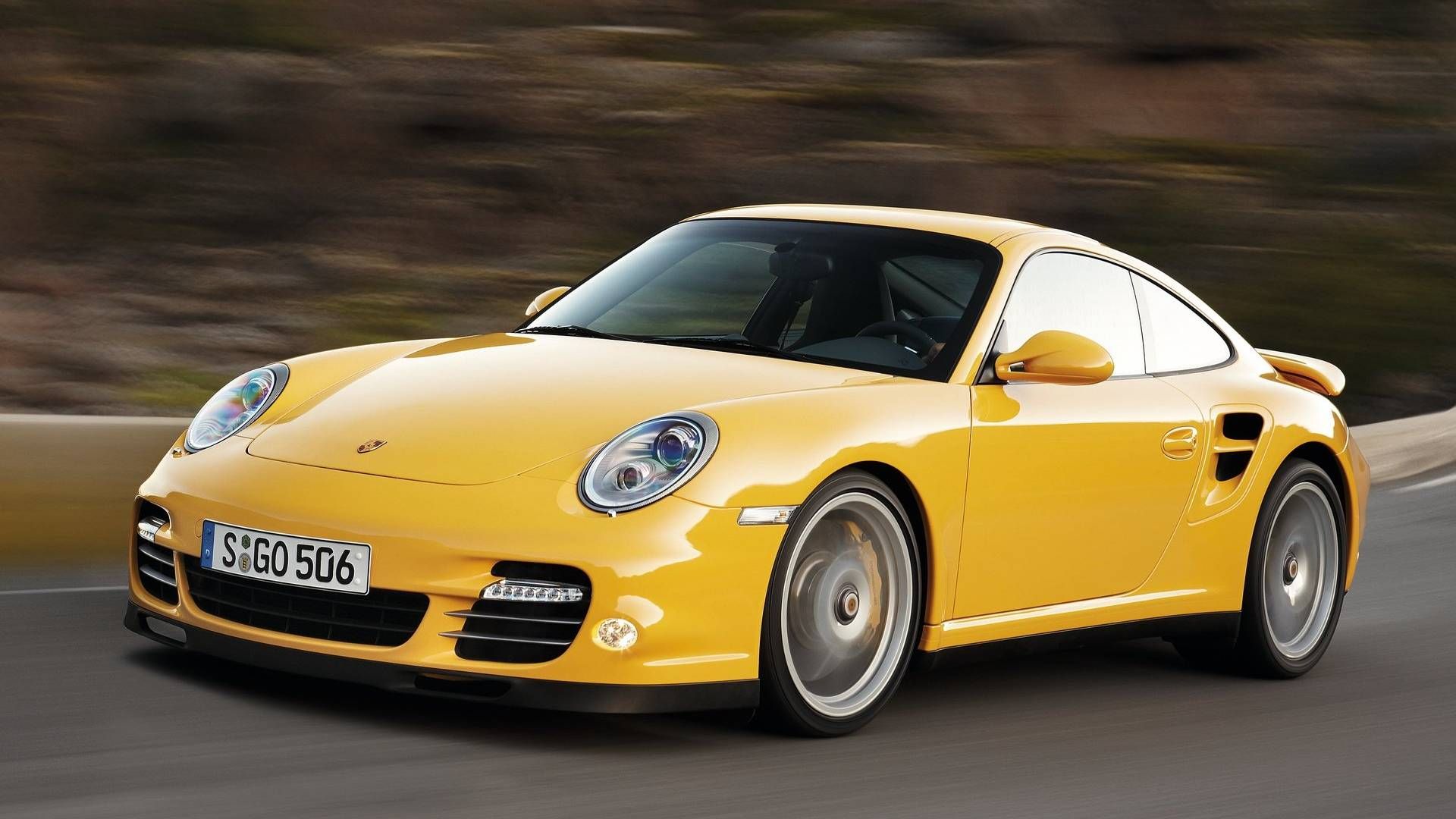 【未開封】アイドロン Porsche 911 Turbo S 2011 イエロー 未開封】アイドロン Porsche 911 Turbo S 2011 イエロー - メルカリ