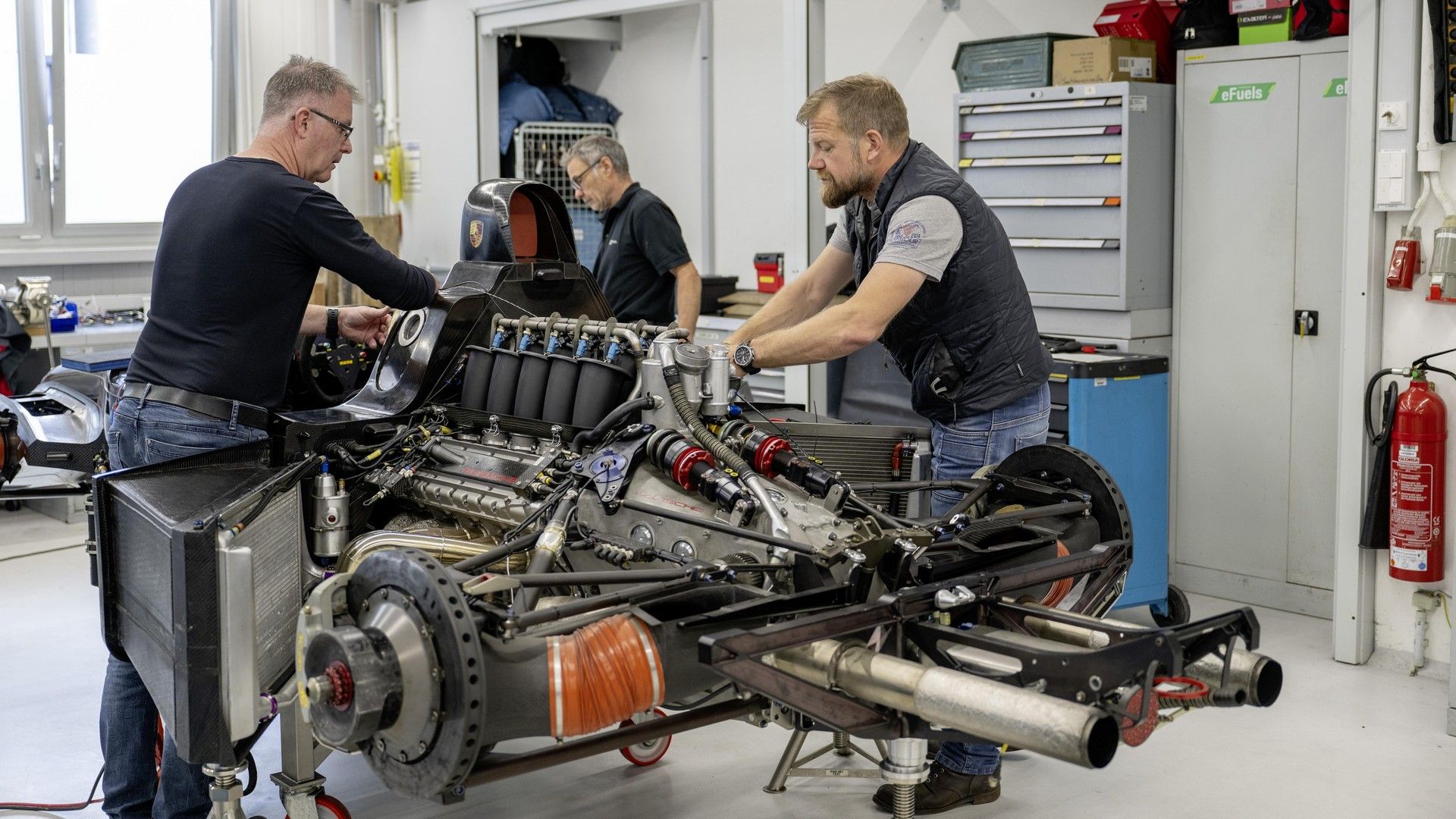 Porsche Took 25 Years To Build The V10-Powered Precursor To The Carrera GT