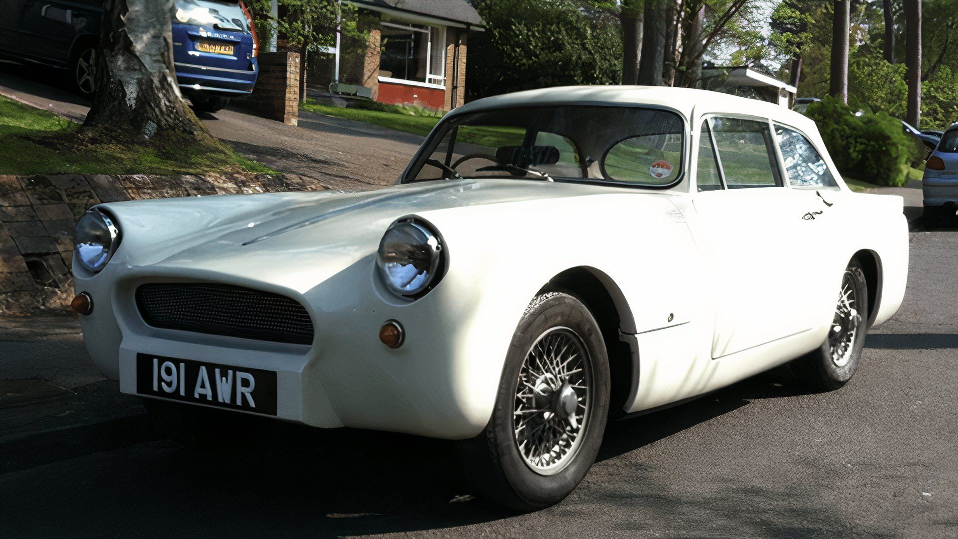 1961 Warwick GT front 1/4