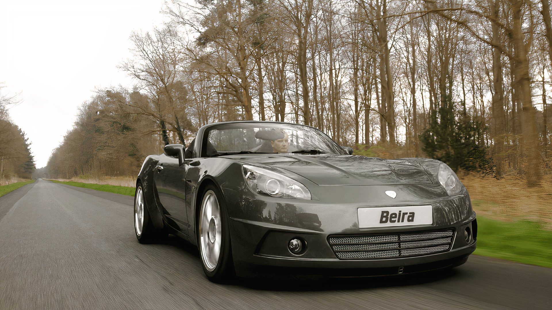 Breckland Beira front