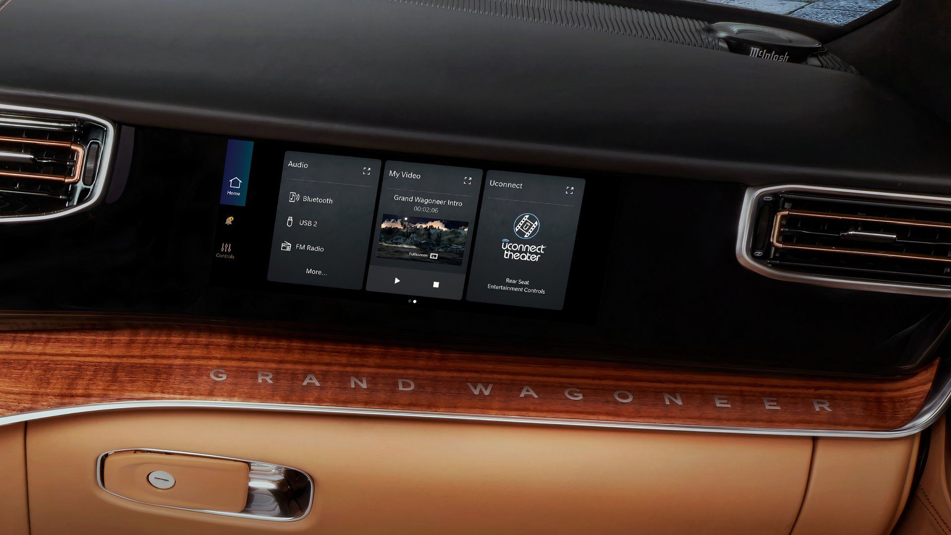 2024 Jeep Grand Wagoneer Interior 