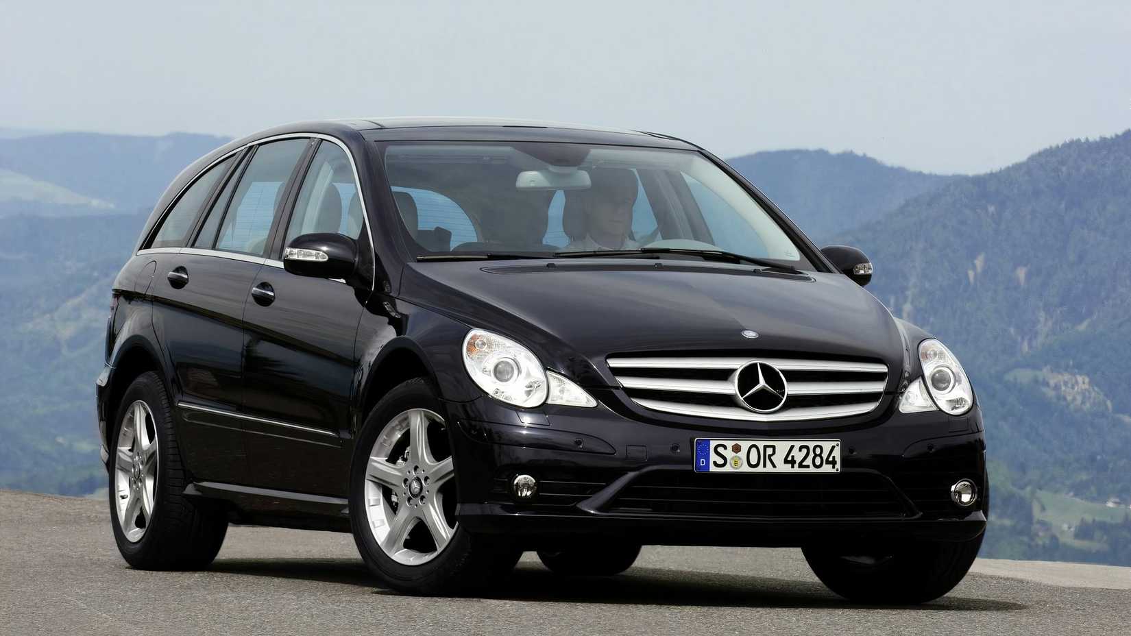 2008 Mercedes-Benz R-Class Pricing, Photos & Specs