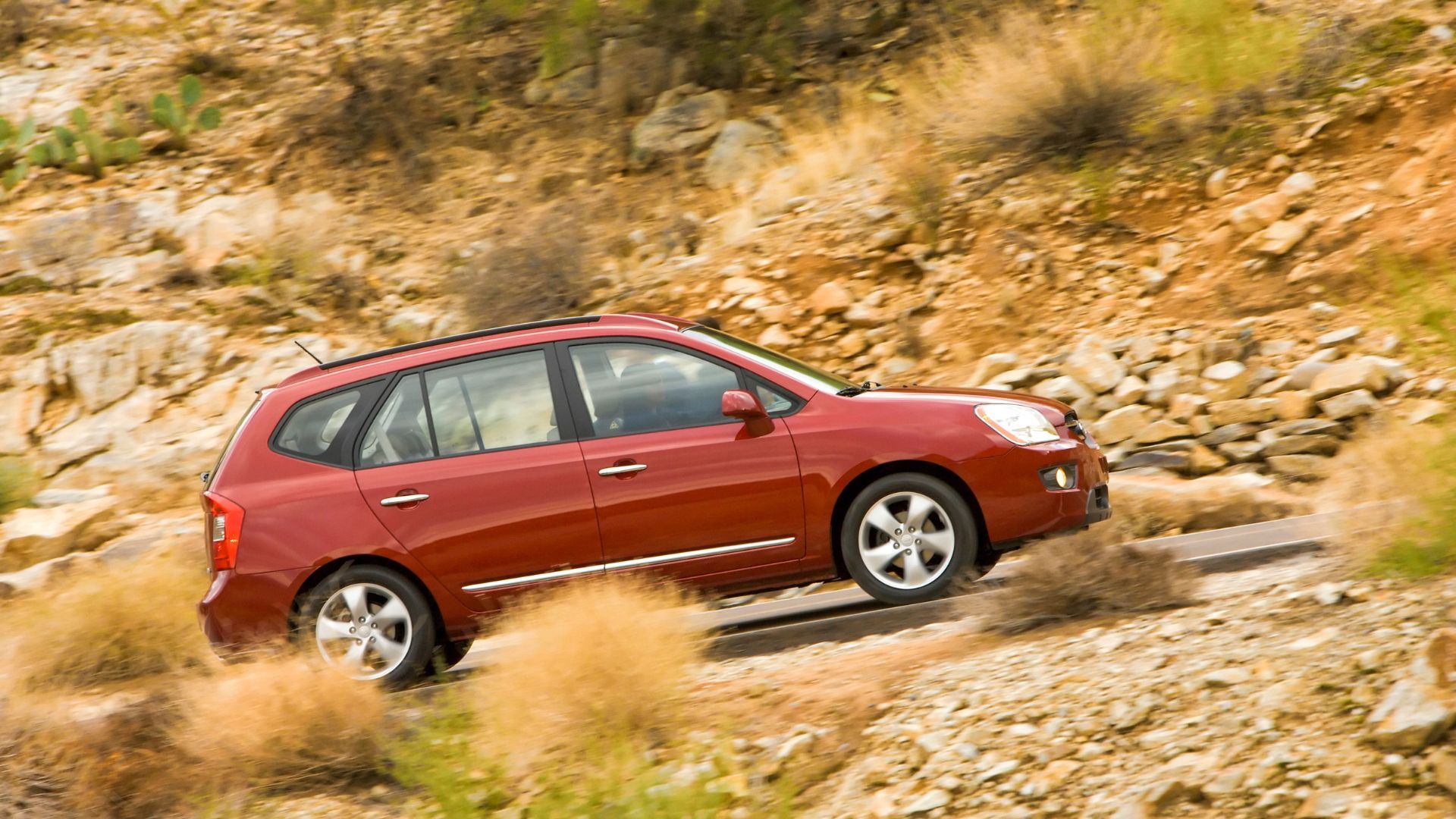 2008 Kia Rondo Pricing, Photos & Specs