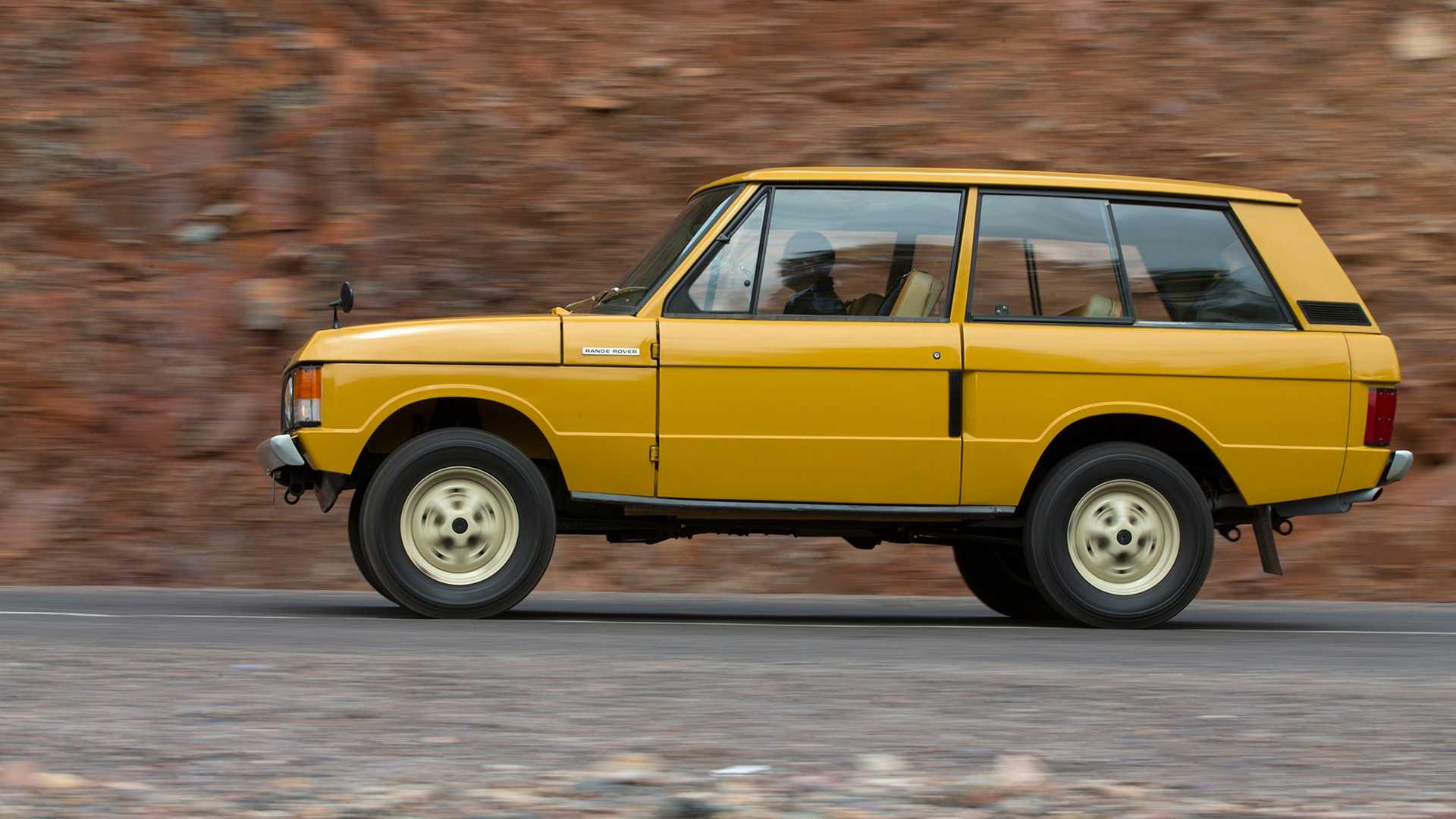 Range Rover Boxy Car How The Boxy SUV Fell... And Then Rose Again