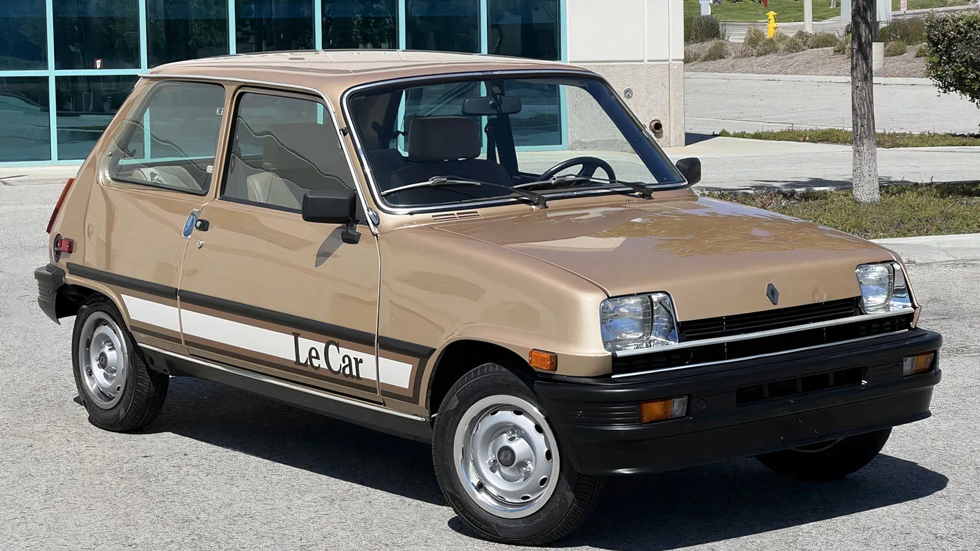 Why Renault's Funky Hatch Failed In America