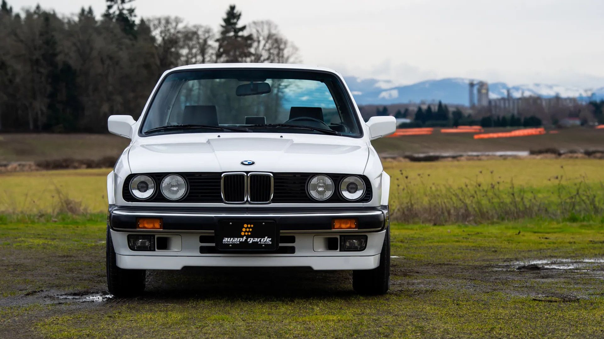The Million-Mile BMW E30 That never Left A Laboratory
