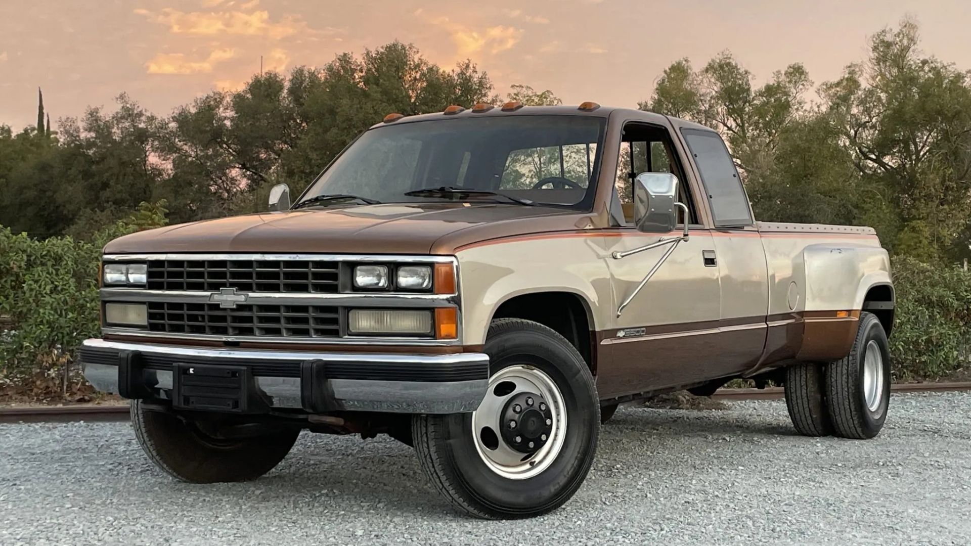 1989 chevrolet c3500 front brown
