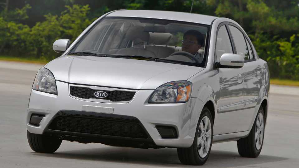 2010 Kia Rio Pricing, Photos & Specs