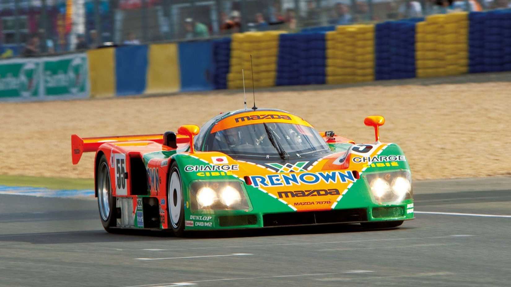 1991 Mazda 787B Le Mans Winning Racer Front Angle on Track