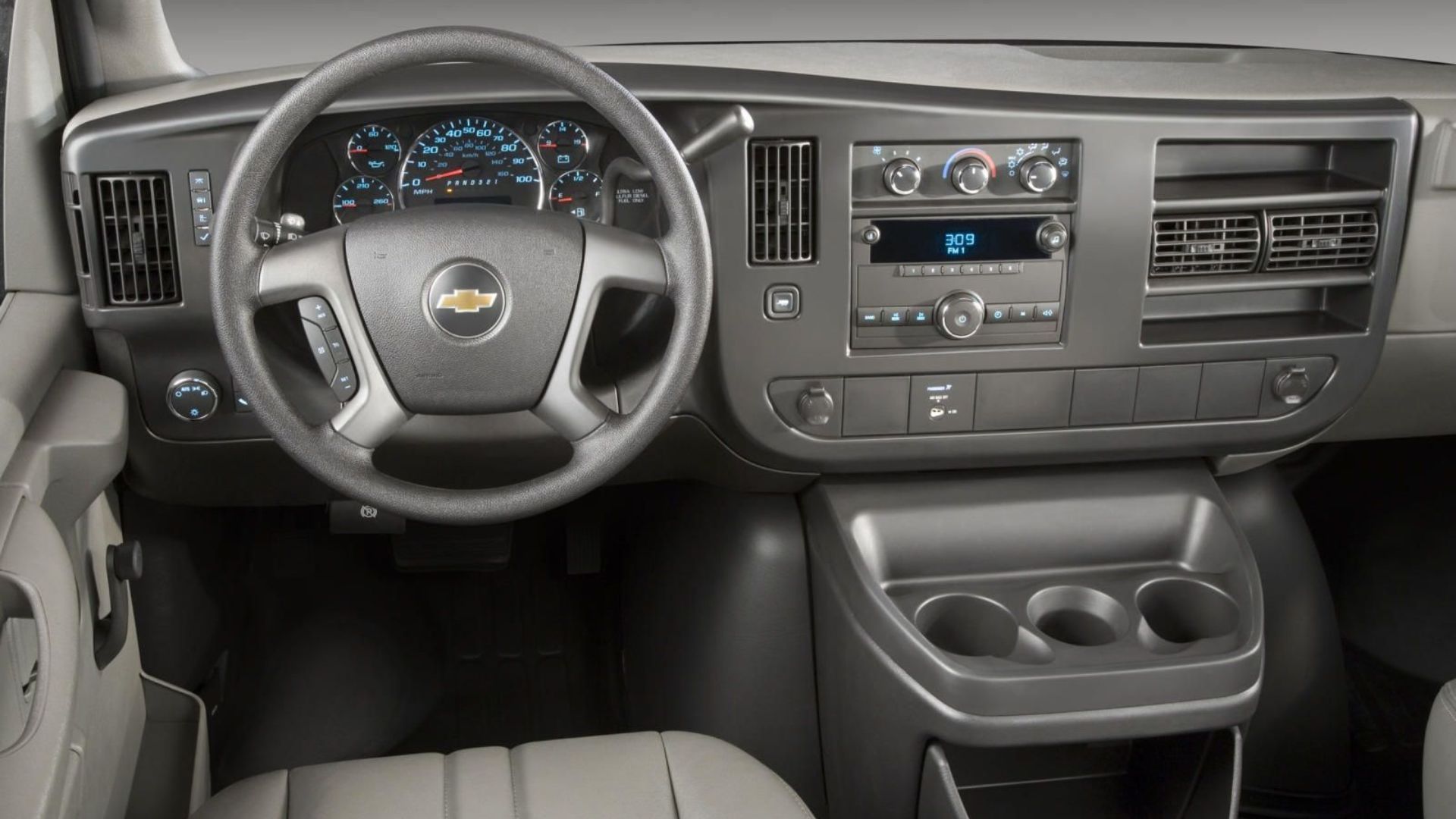 2009 Chevrolet Express Passenger Van Review Pricing Photos and Specs