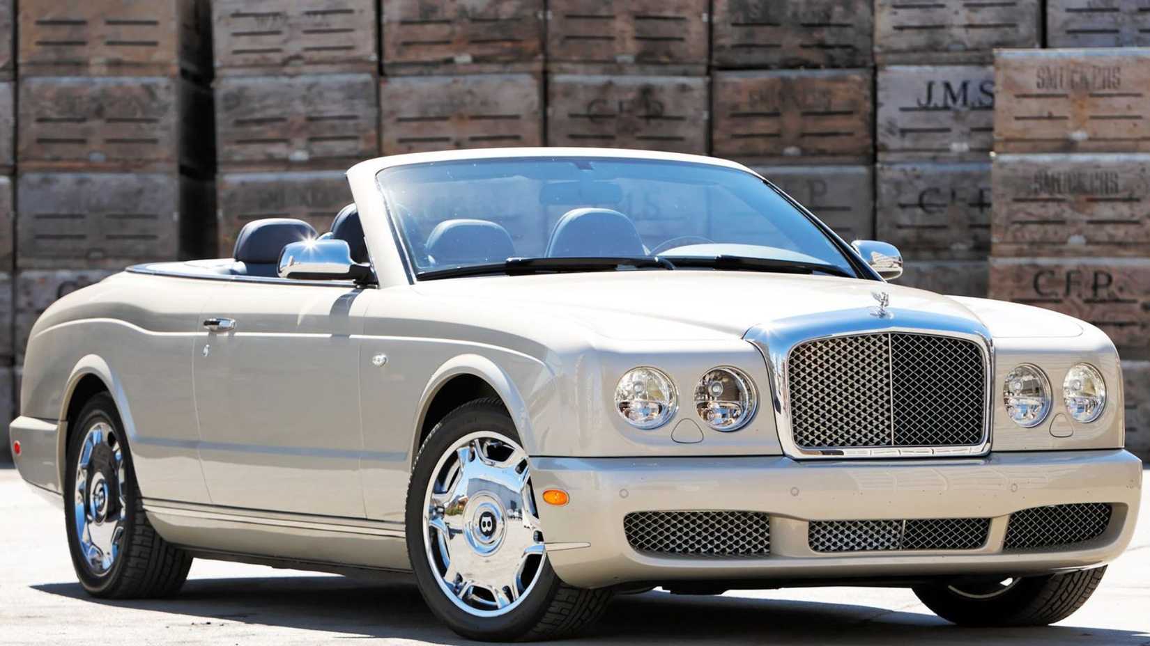 2008 Bentley Azure Pricing, Photos & Specs