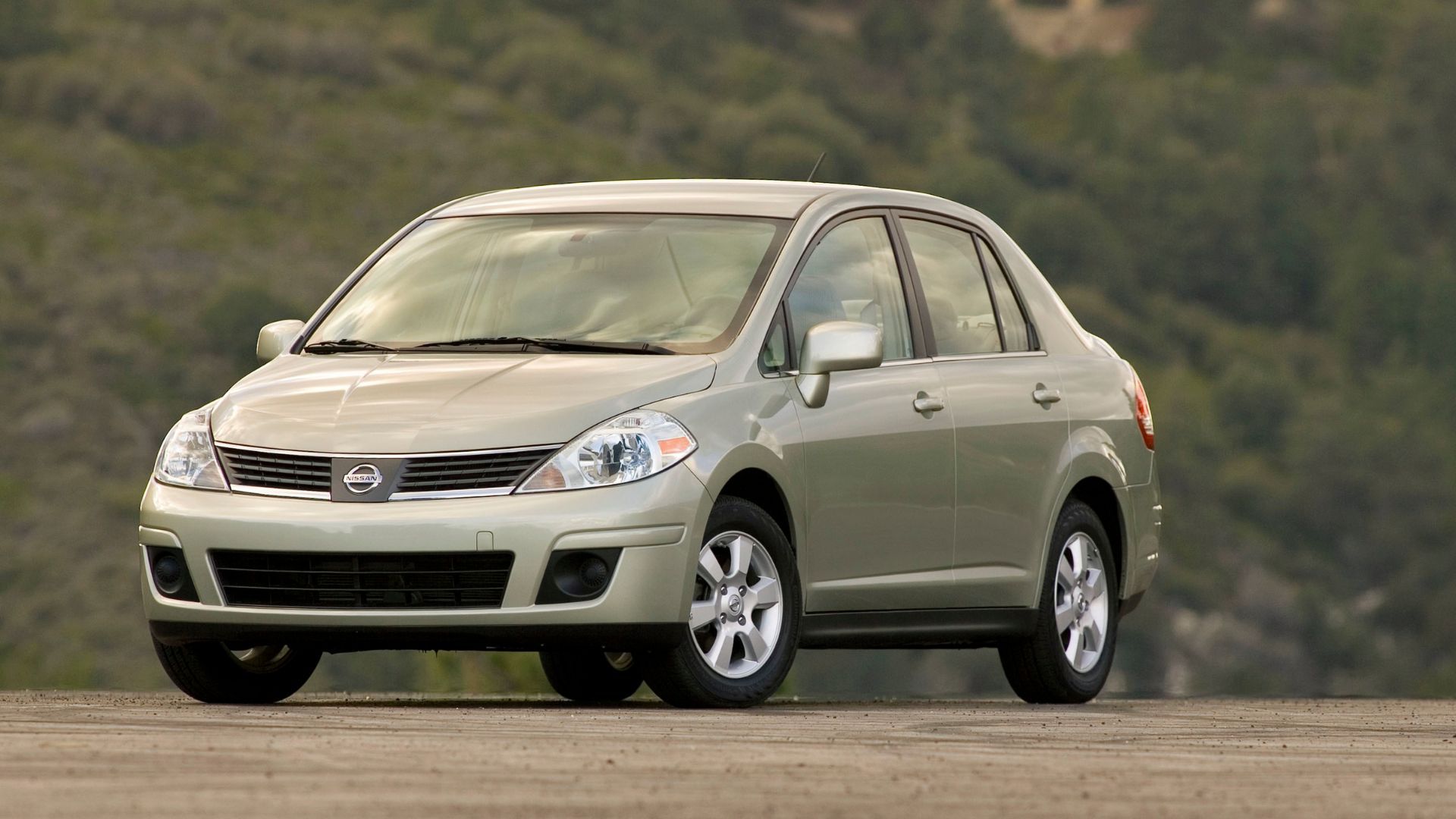 2008 Nissan Versa Sedan Pricing, Photos & Specs