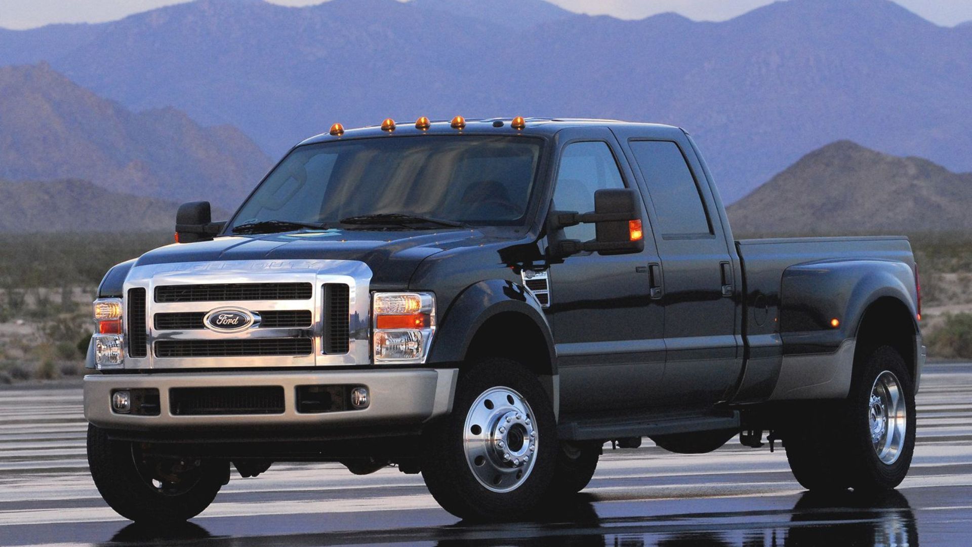 Ford Faces Yet Another Lawsuit Over Deadly Super Duty Rollovers