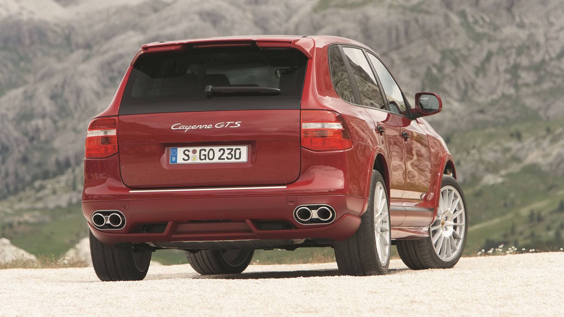 The First-Gen Porsche Cayenne Is The Perfect Buy For Hardcore Off-Roaders